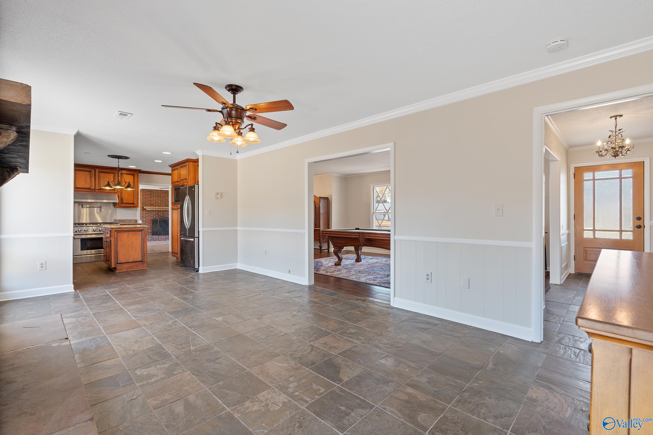 2417 Dogwood Lane SE