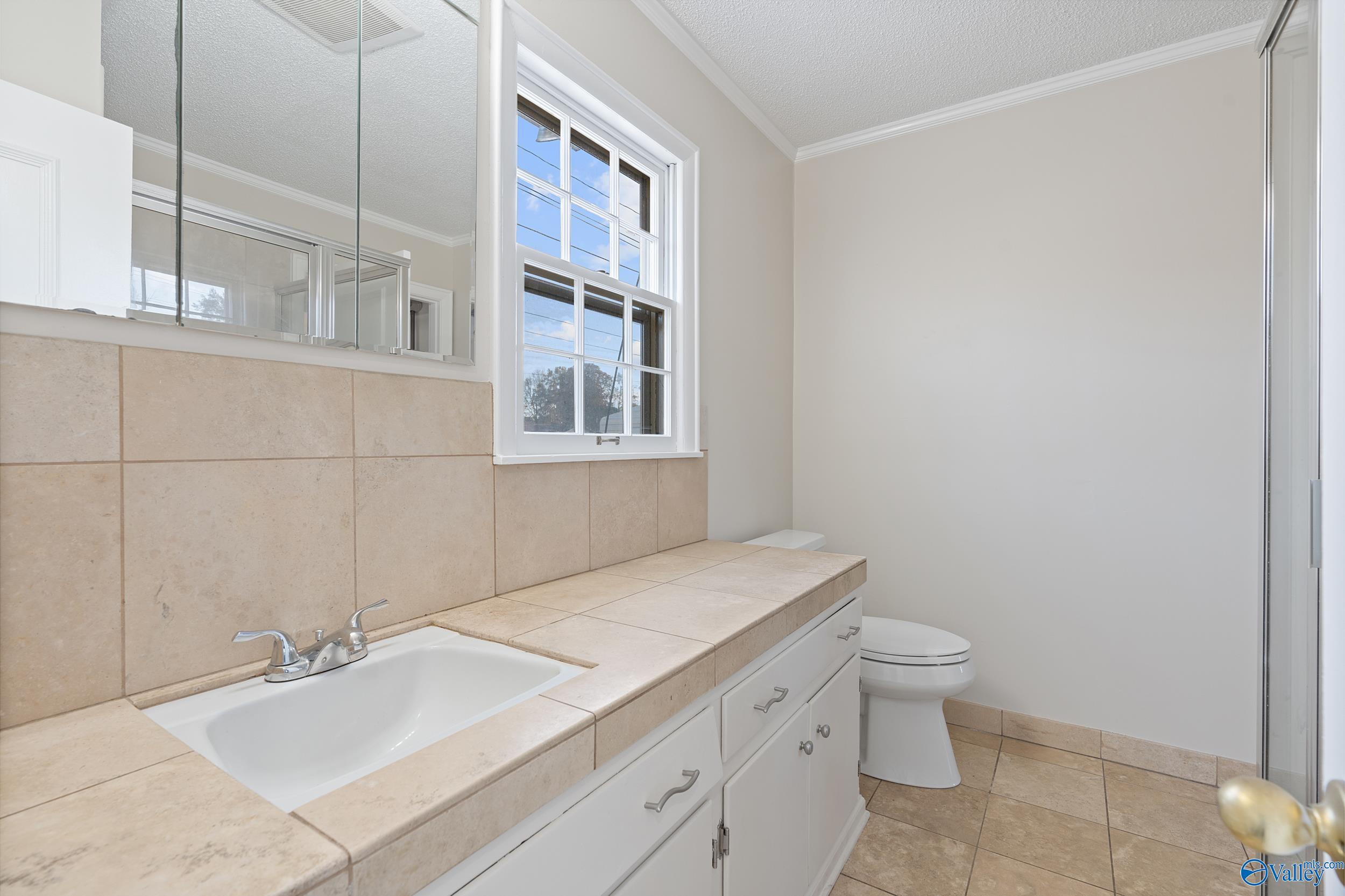 2417 Dogwood Lane SE