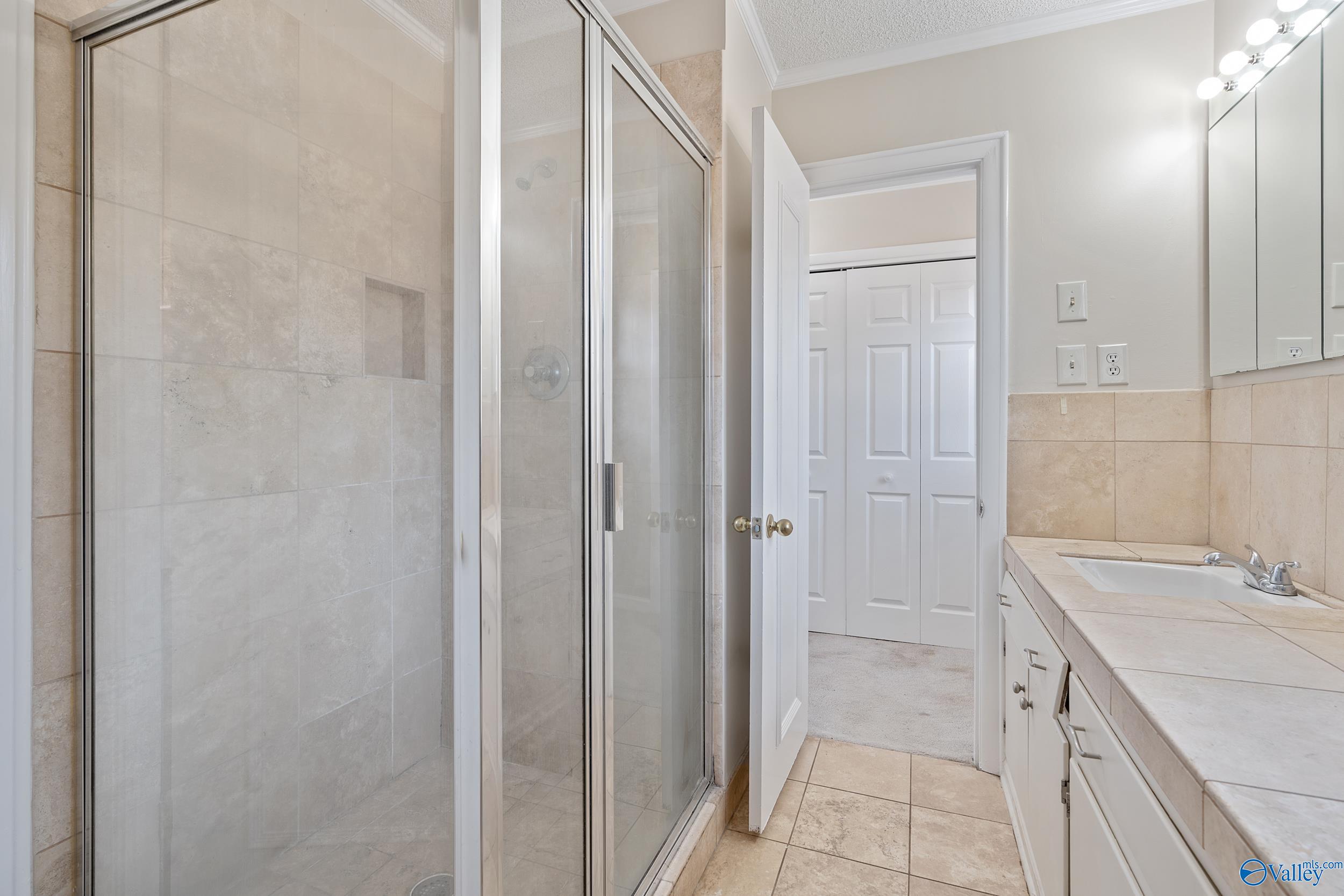 2417 Dogwood Lane SE