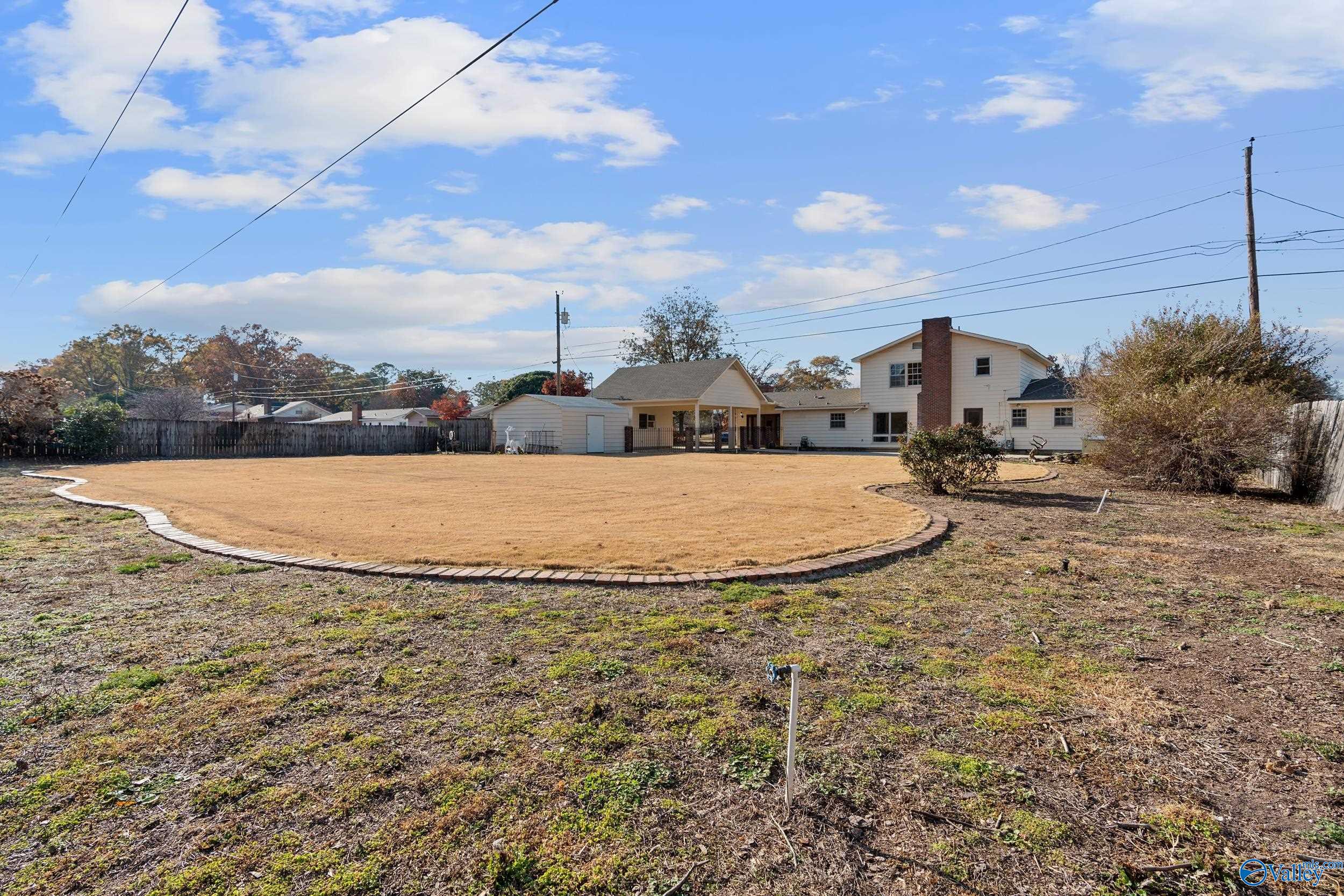 2417 Dogwood Lane SE