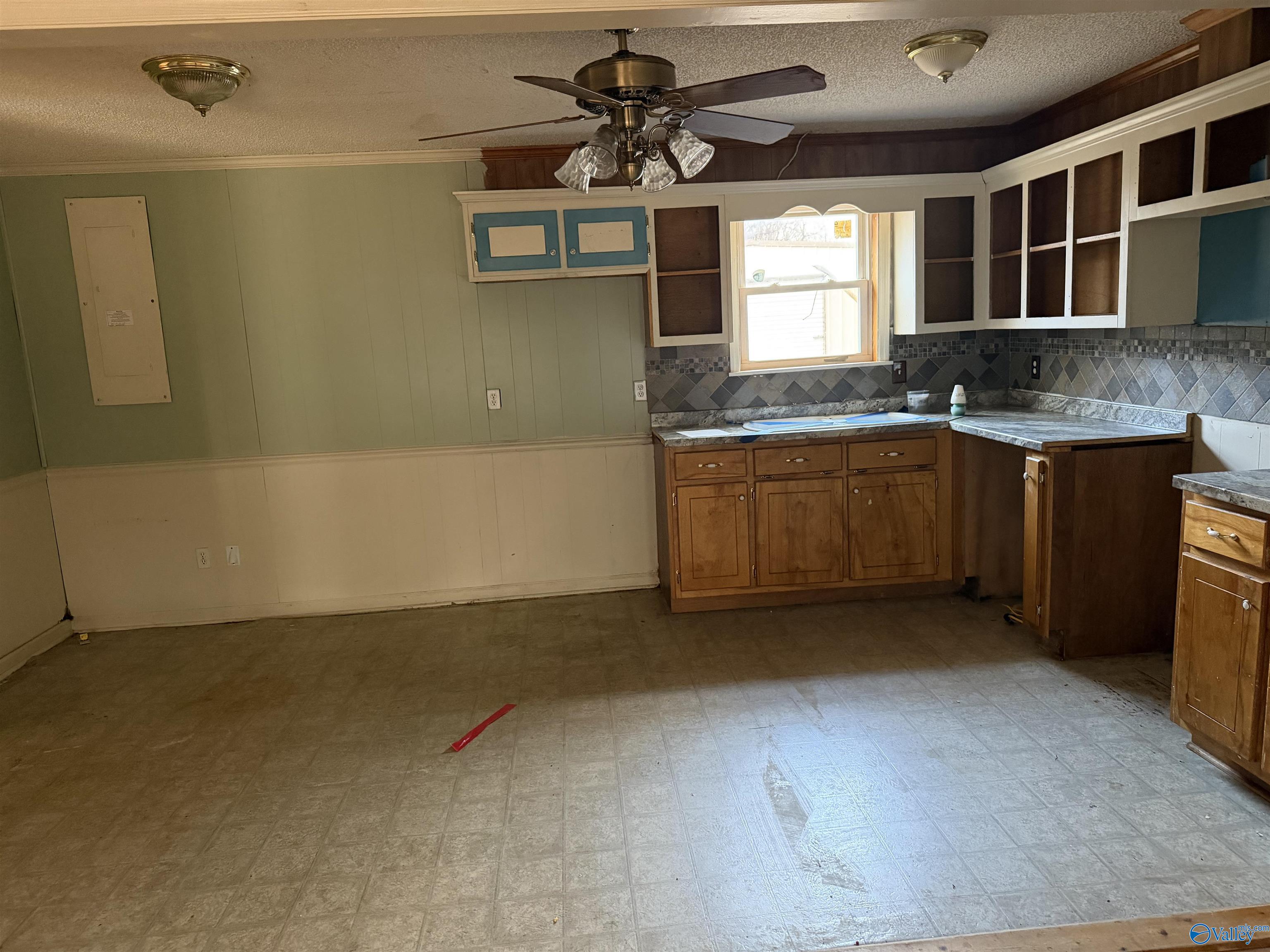 515 County Road 296