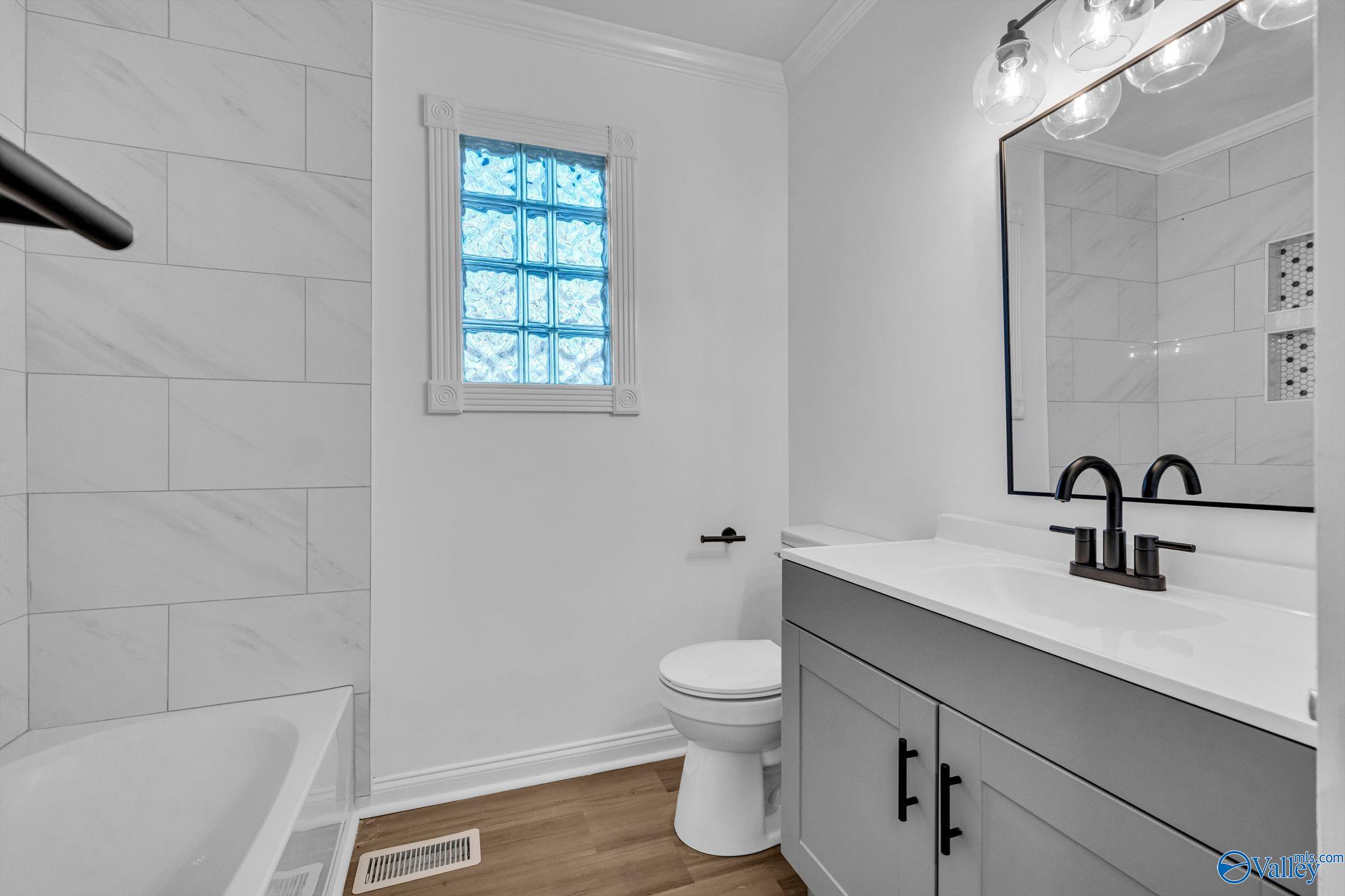 3708 Montclair Road SW