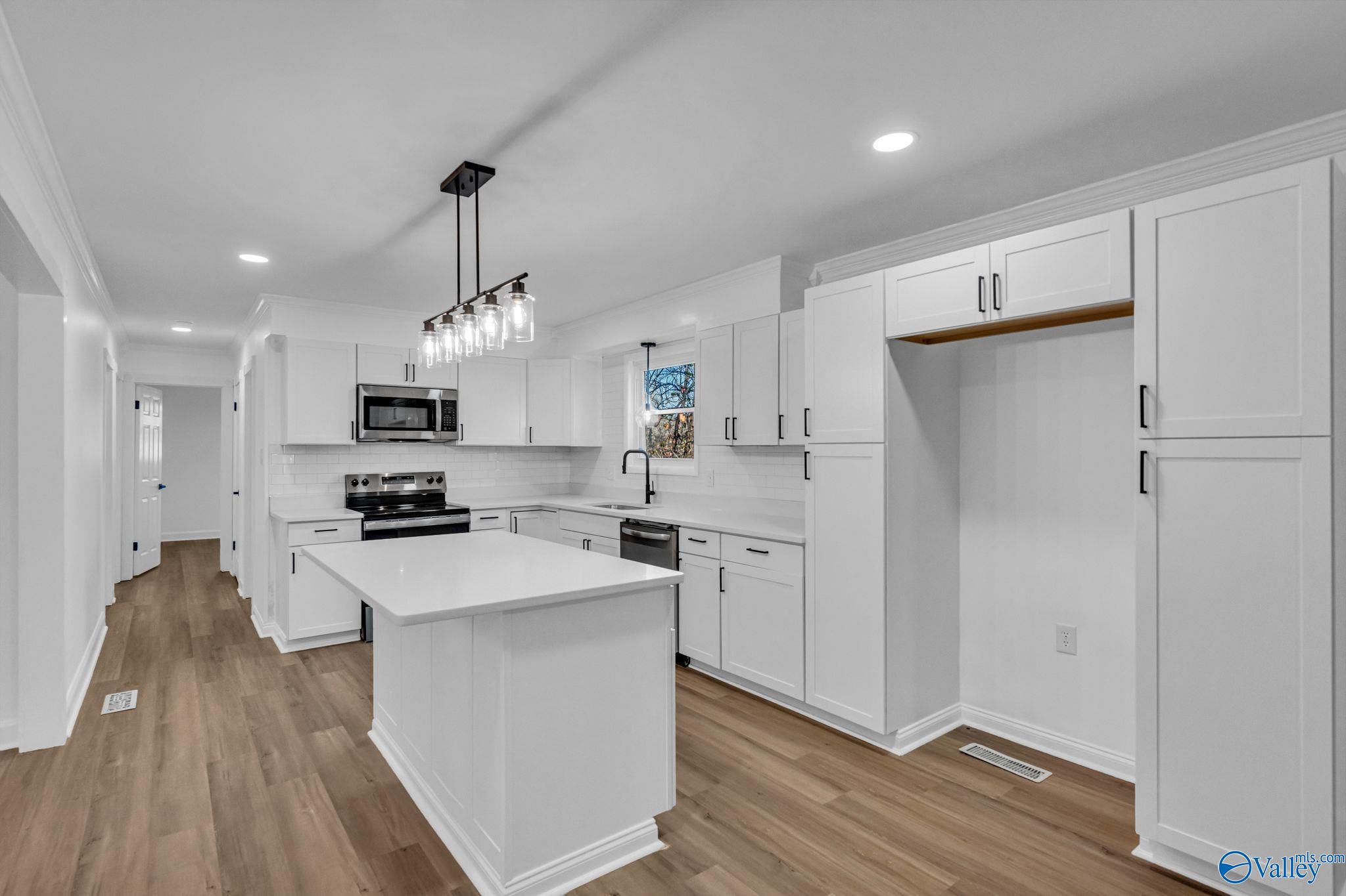 3708 Montclair Road SW