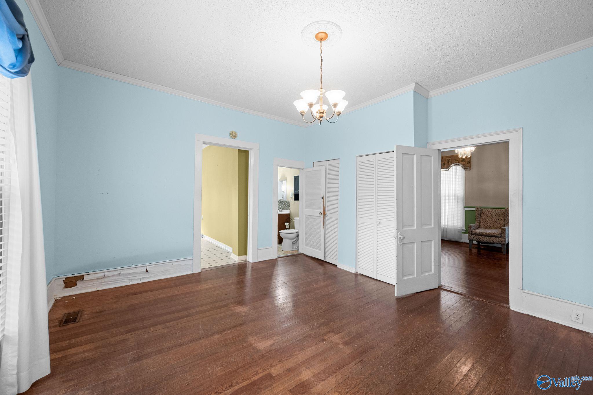 417 Lafayette Street NE