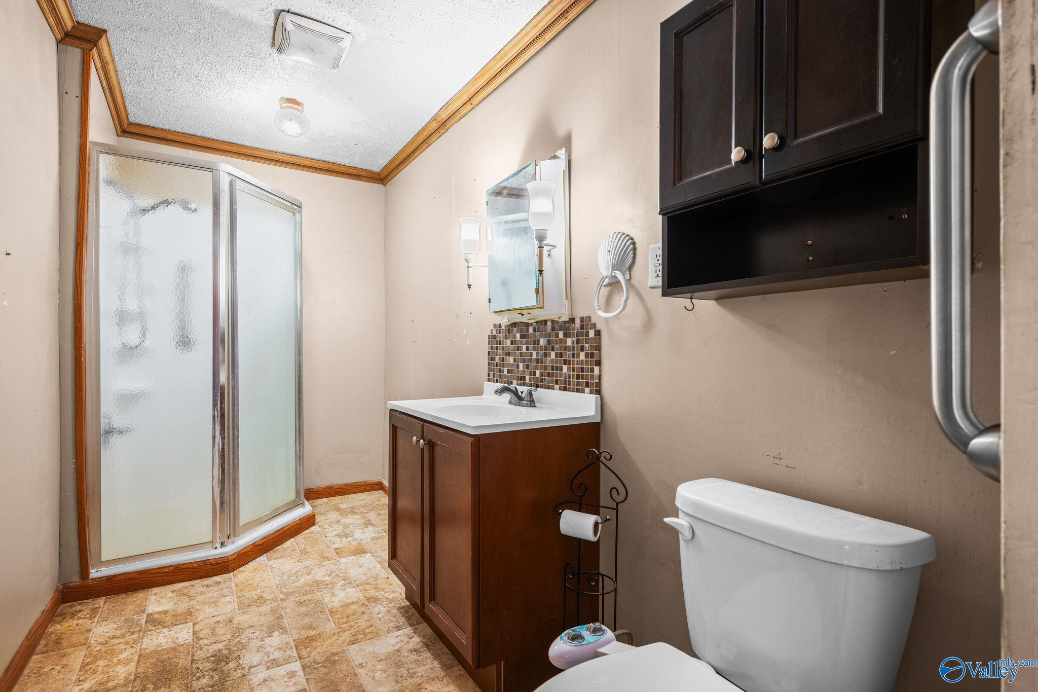 417 Lafayette Street NE