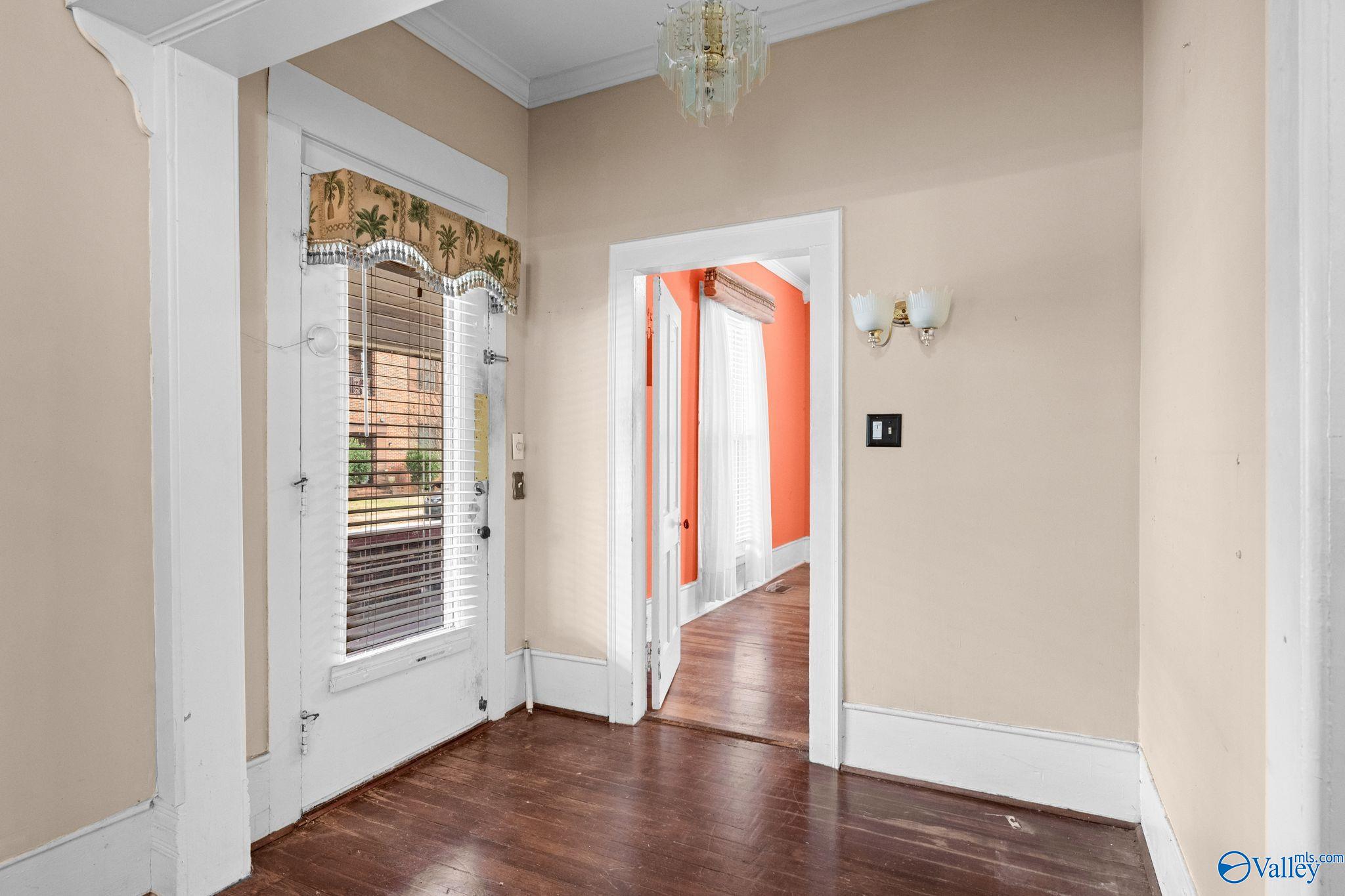 417 Lafayette Street NE