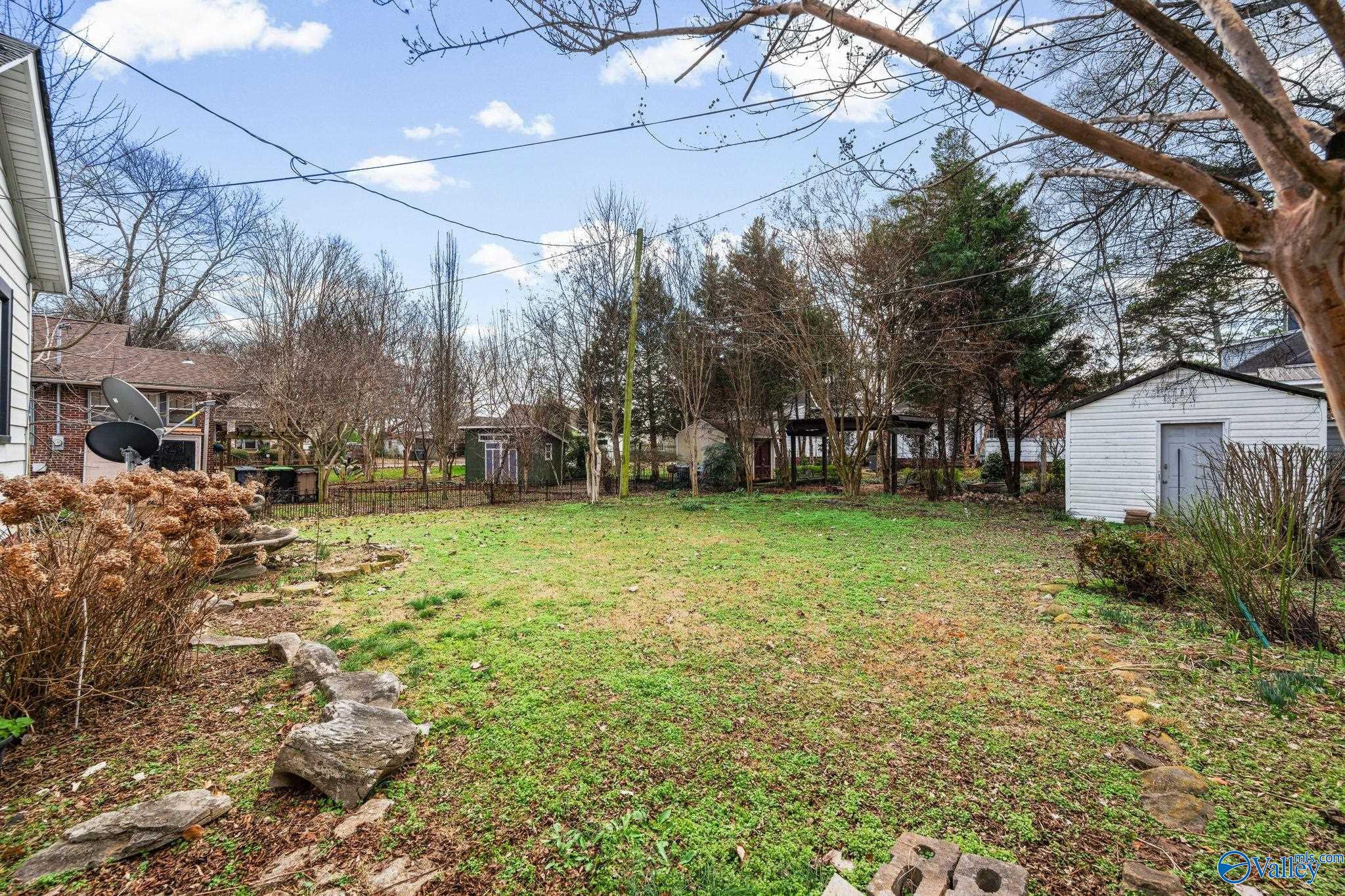 417 Lafayette Street NE