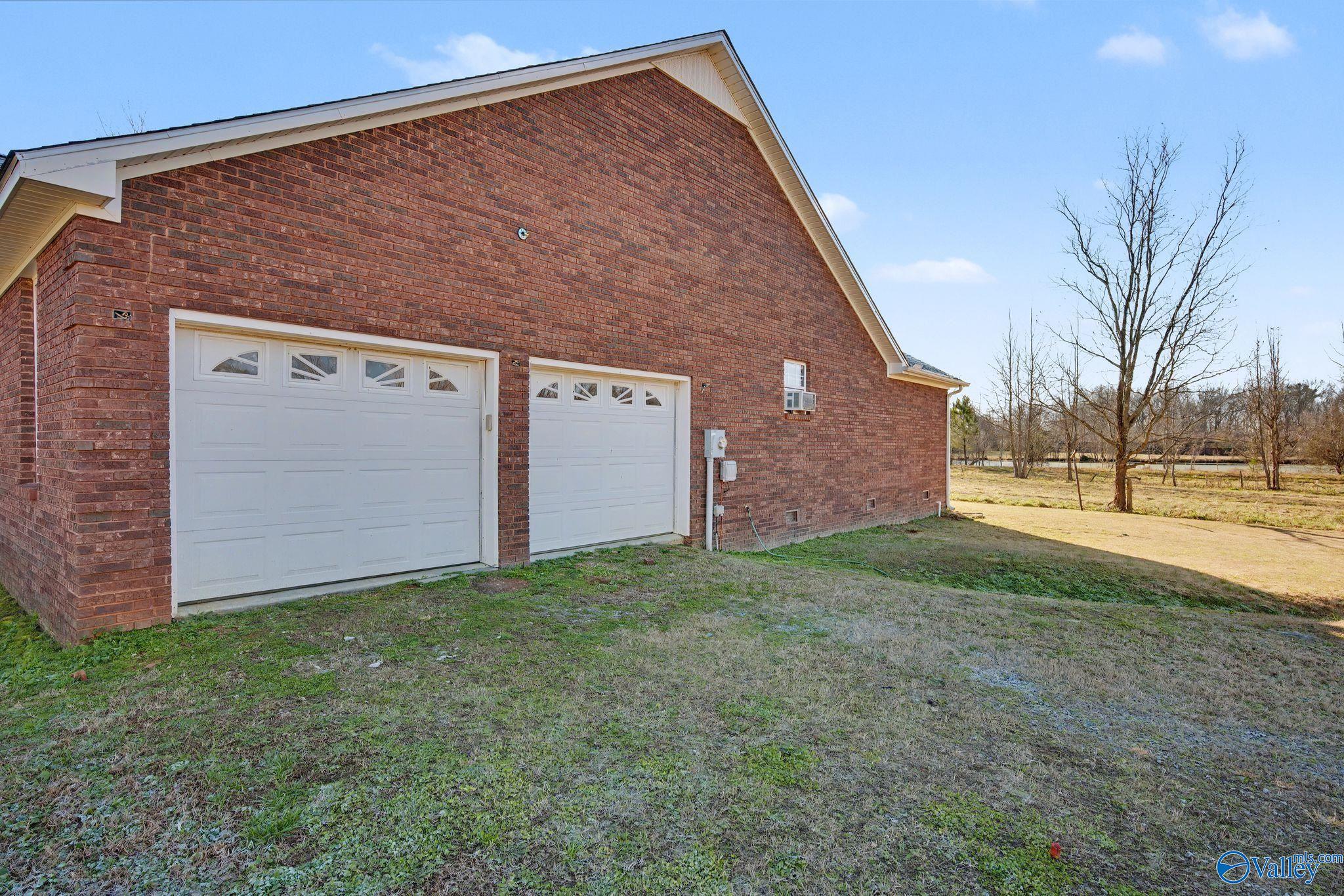 2050 County Road 214