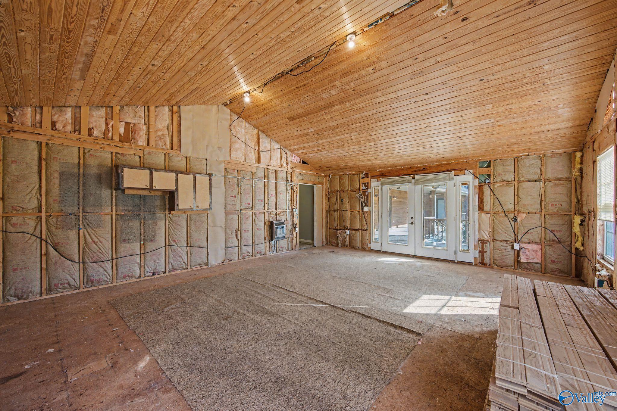 2050 County Road 214