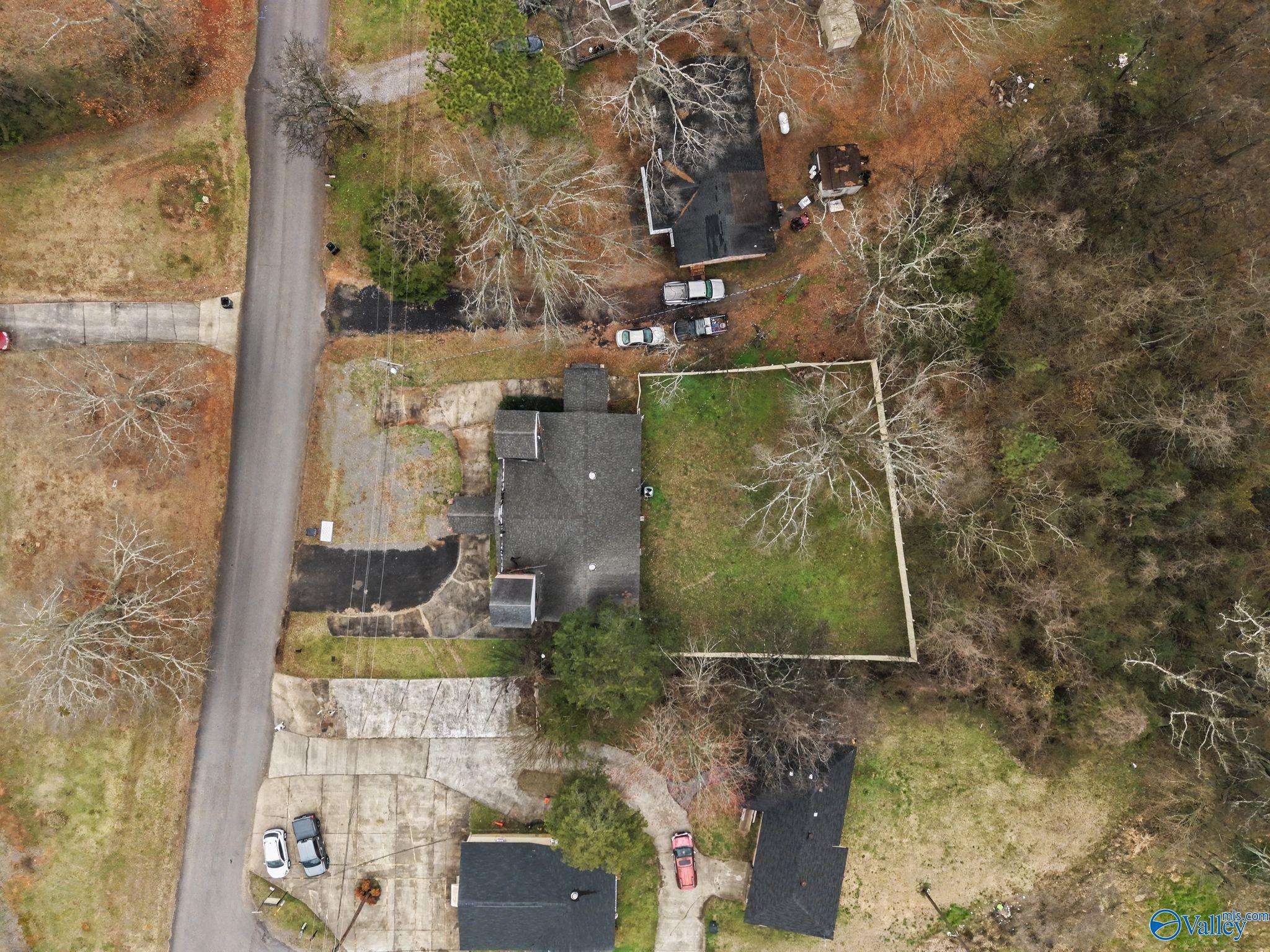 16927 County Road 400