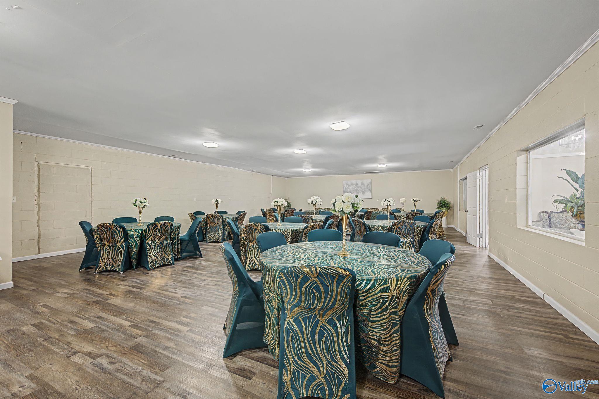 16927 County Road 400