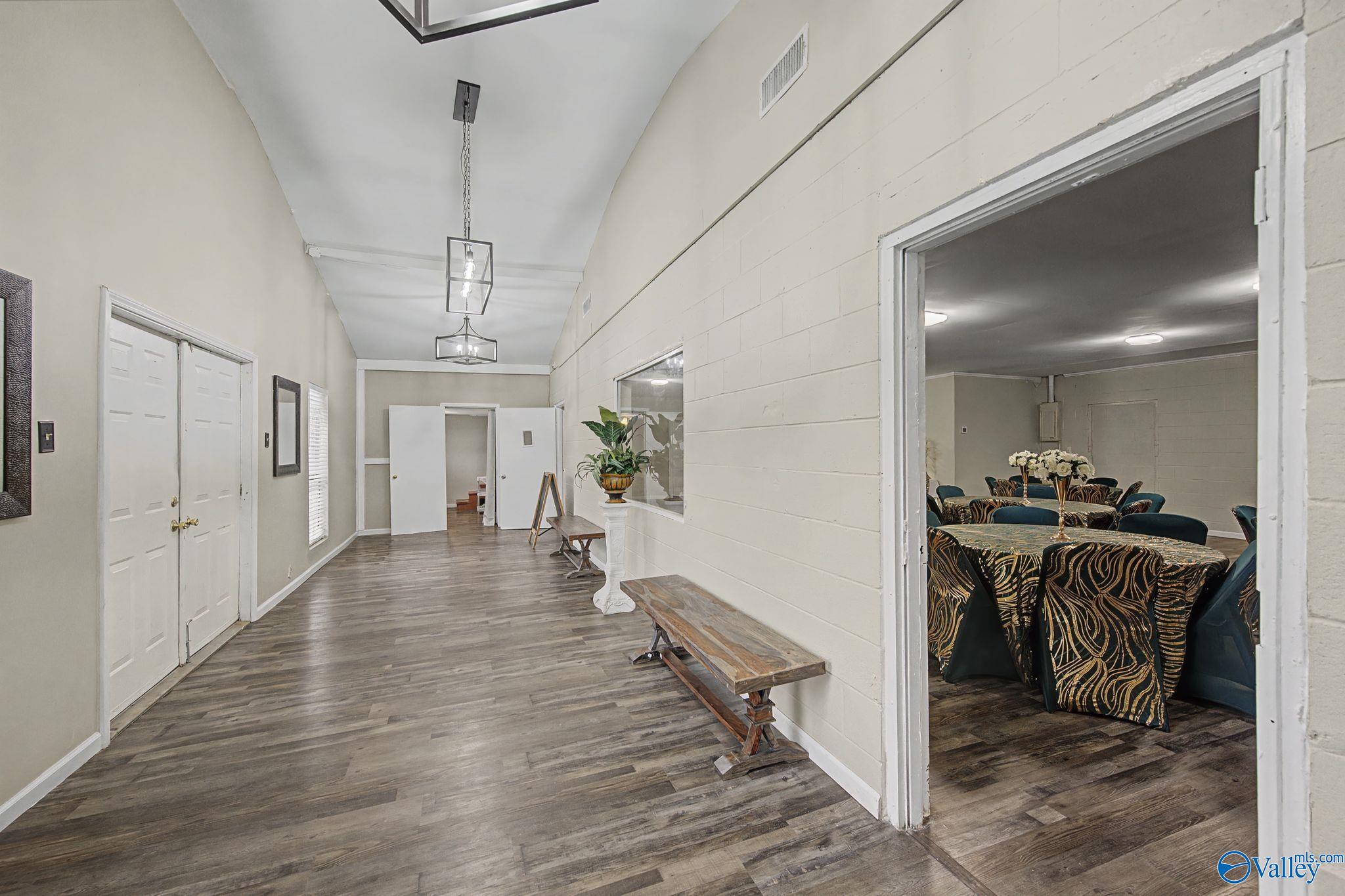 16927 County Road 400