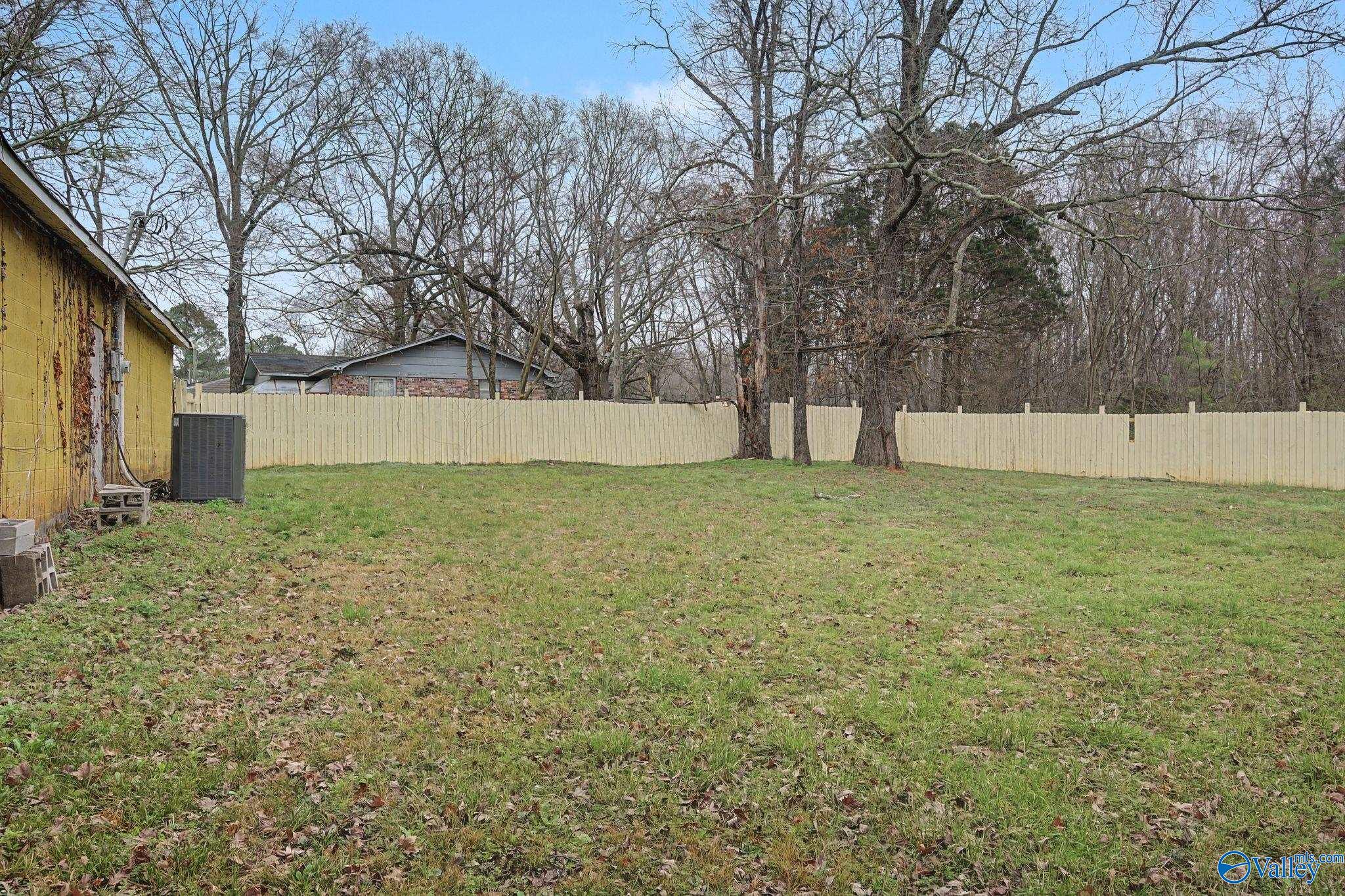 16927 County Road 400