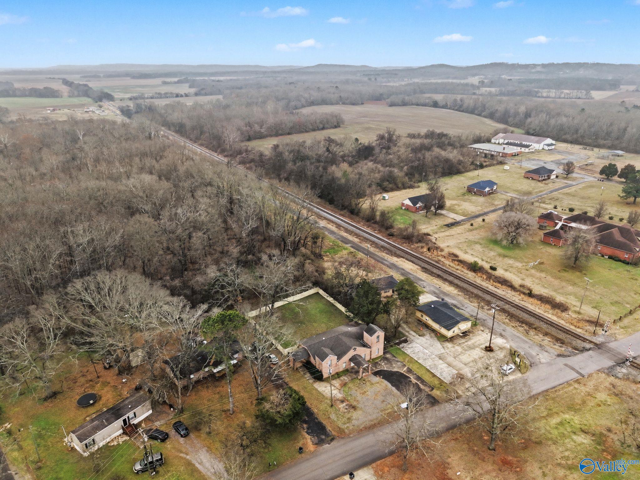 16927 County Road 400