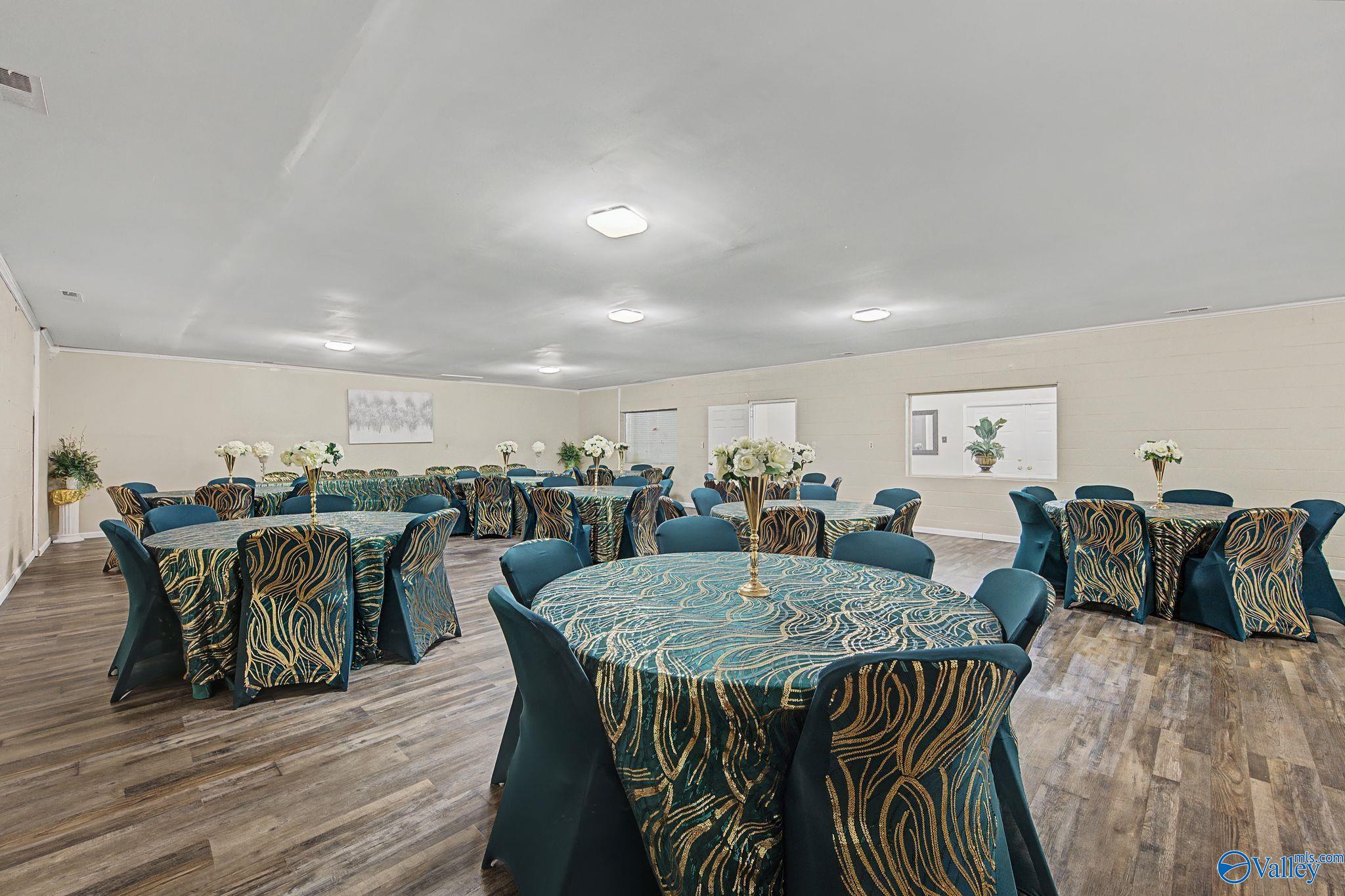 16927 County Road 400