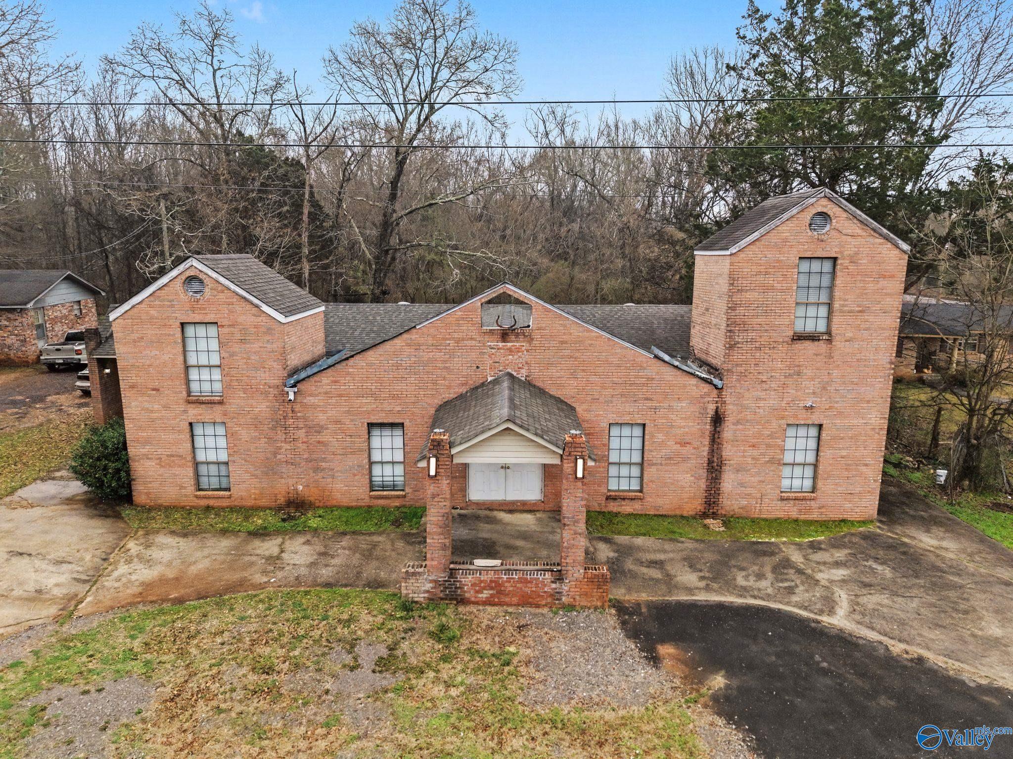 16927 County Road 400