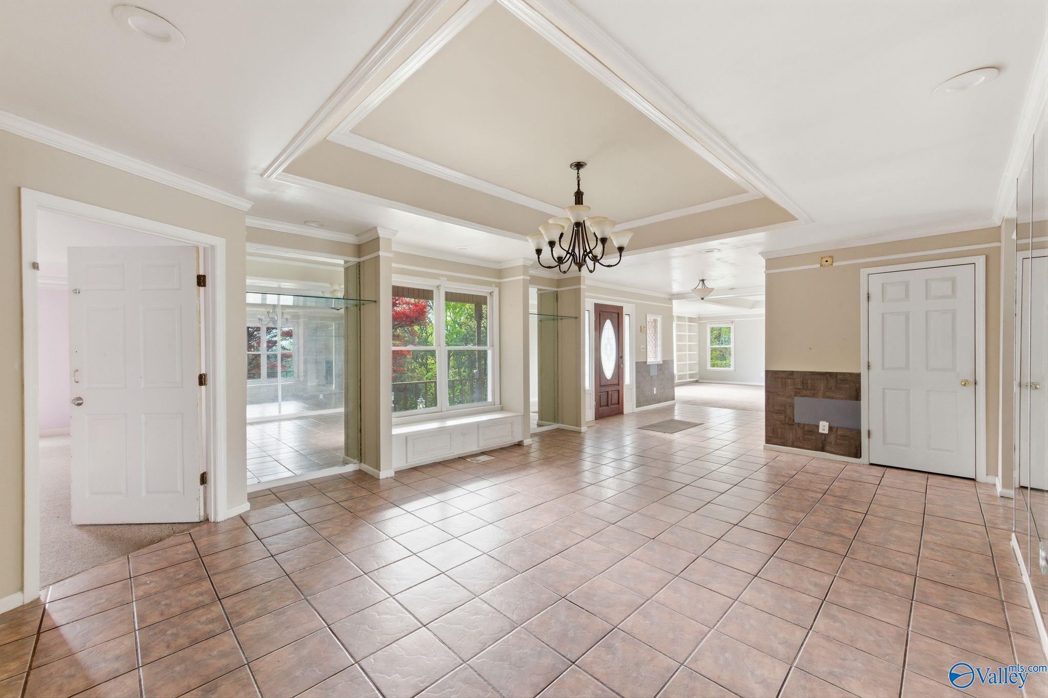 234 North Greenway Drive