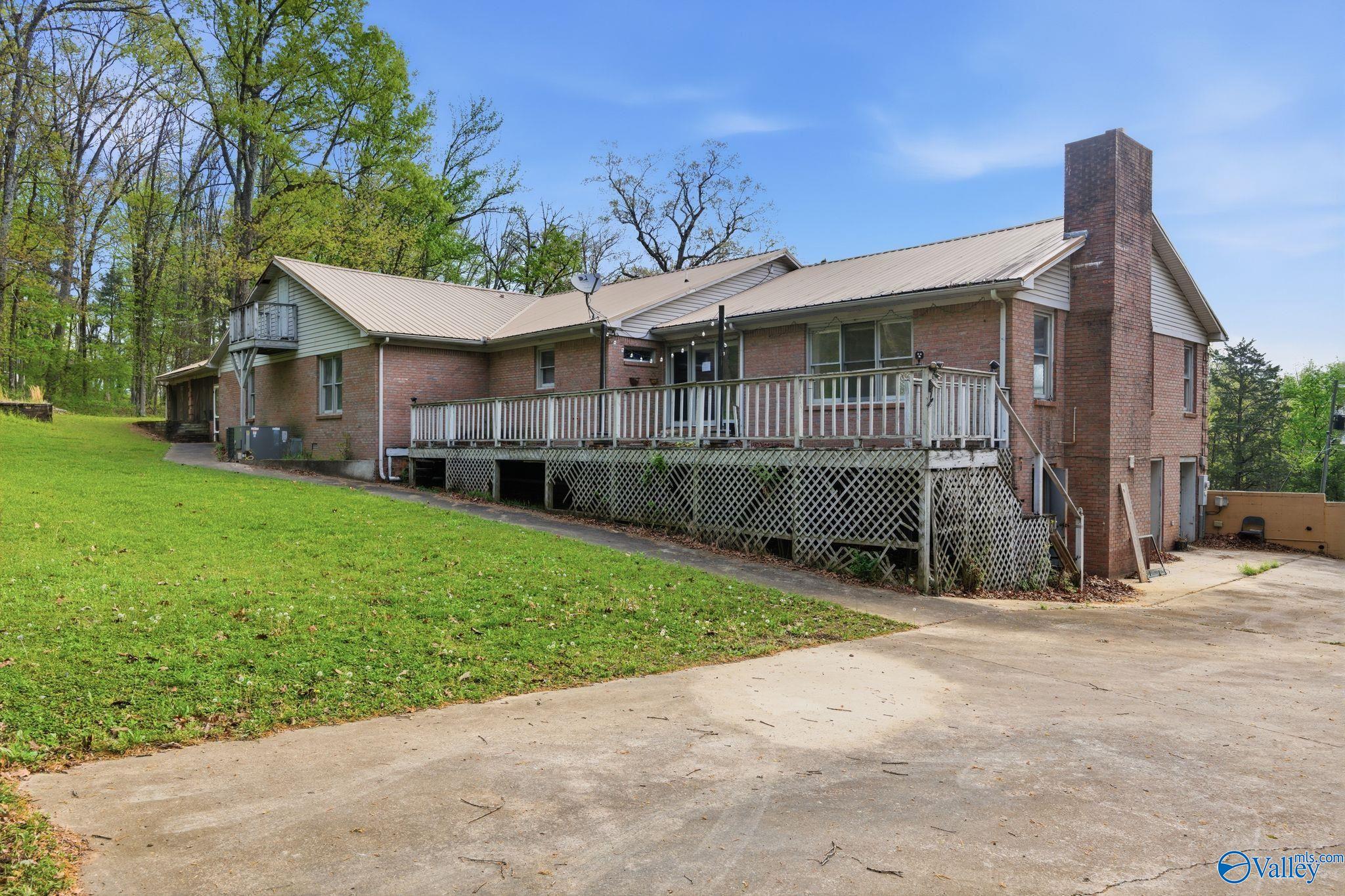 234 North Greenway Drive