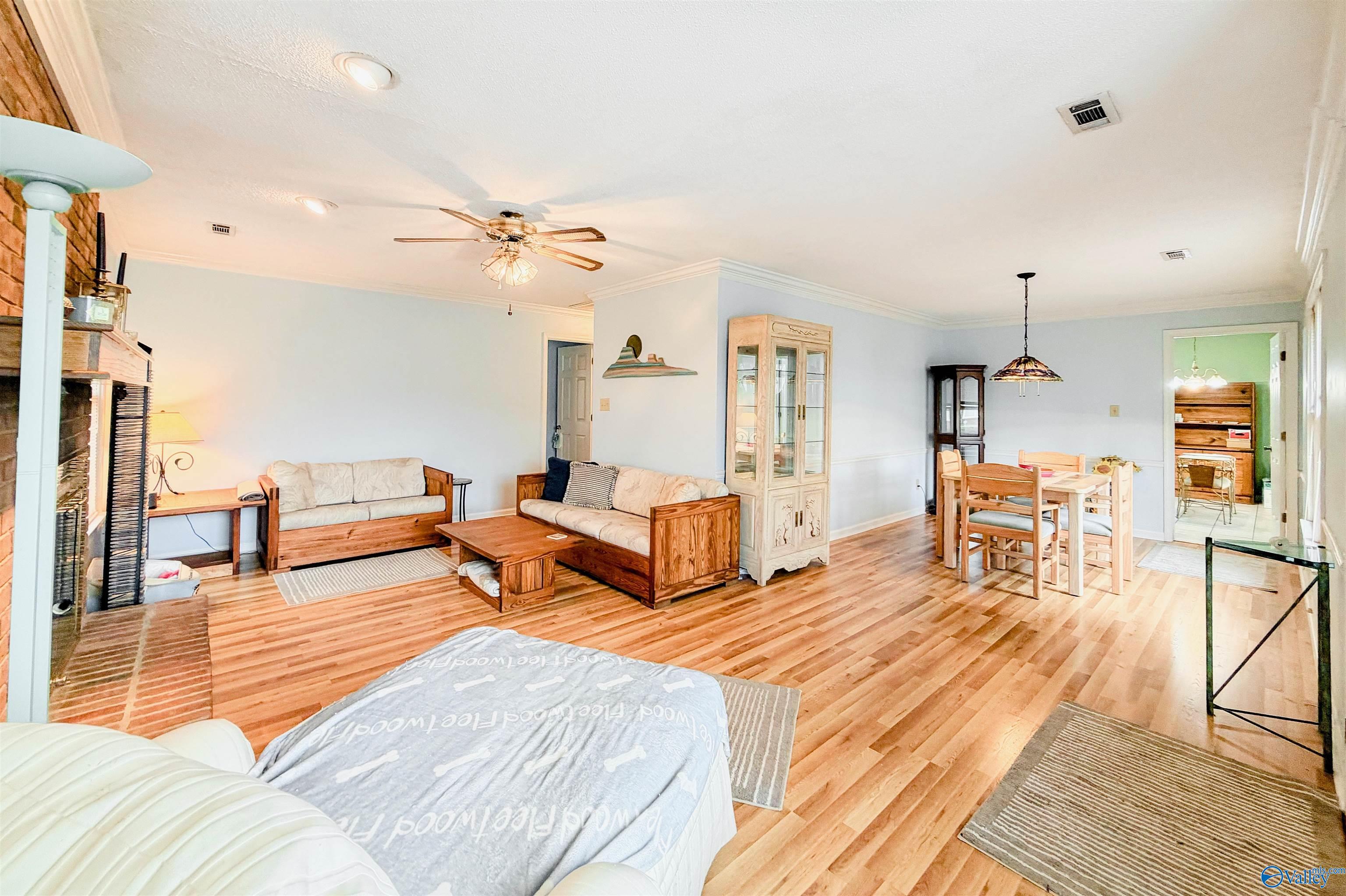 413 Autumnwood Drive
