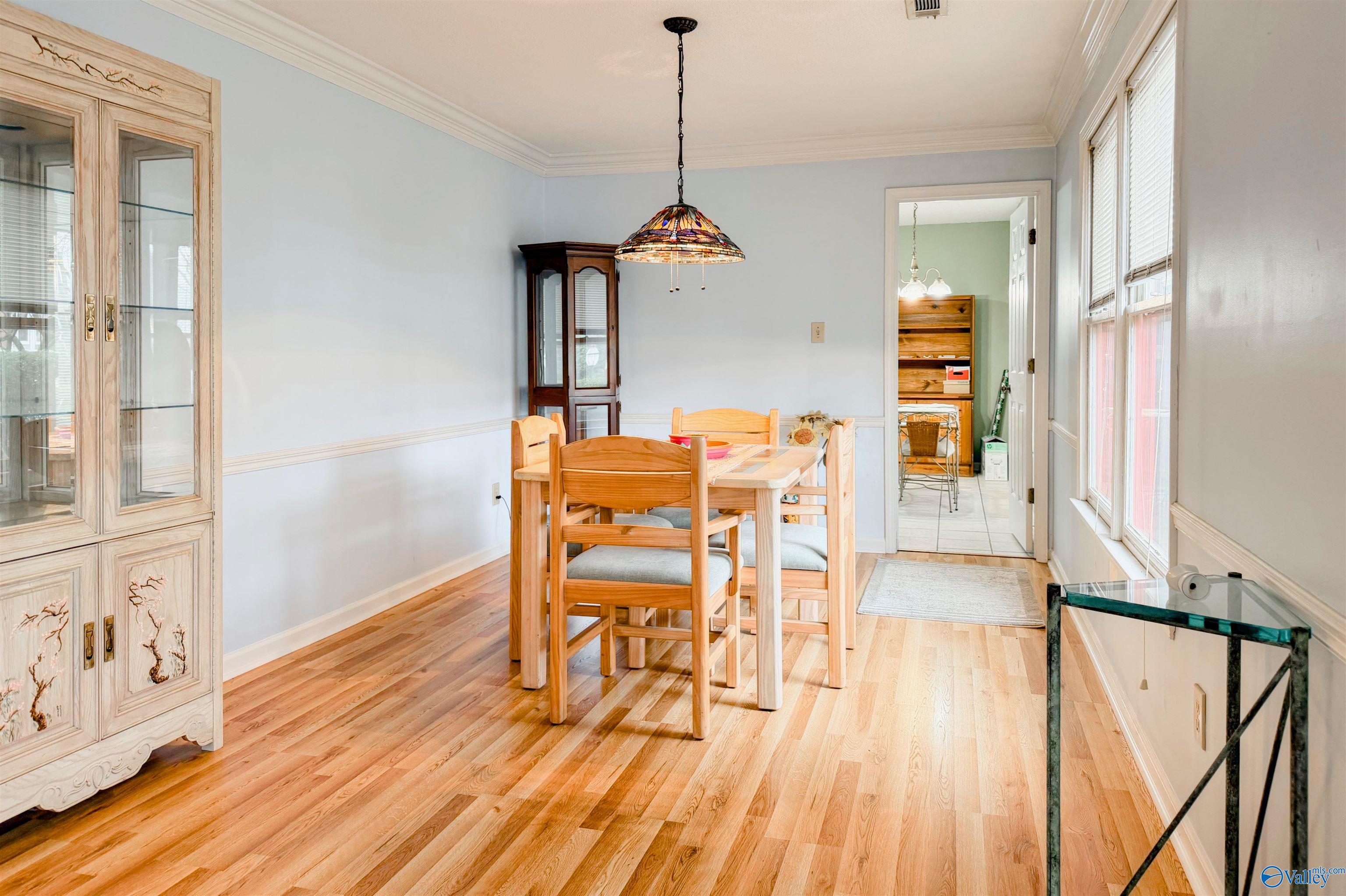 413 Autumnwood Drive