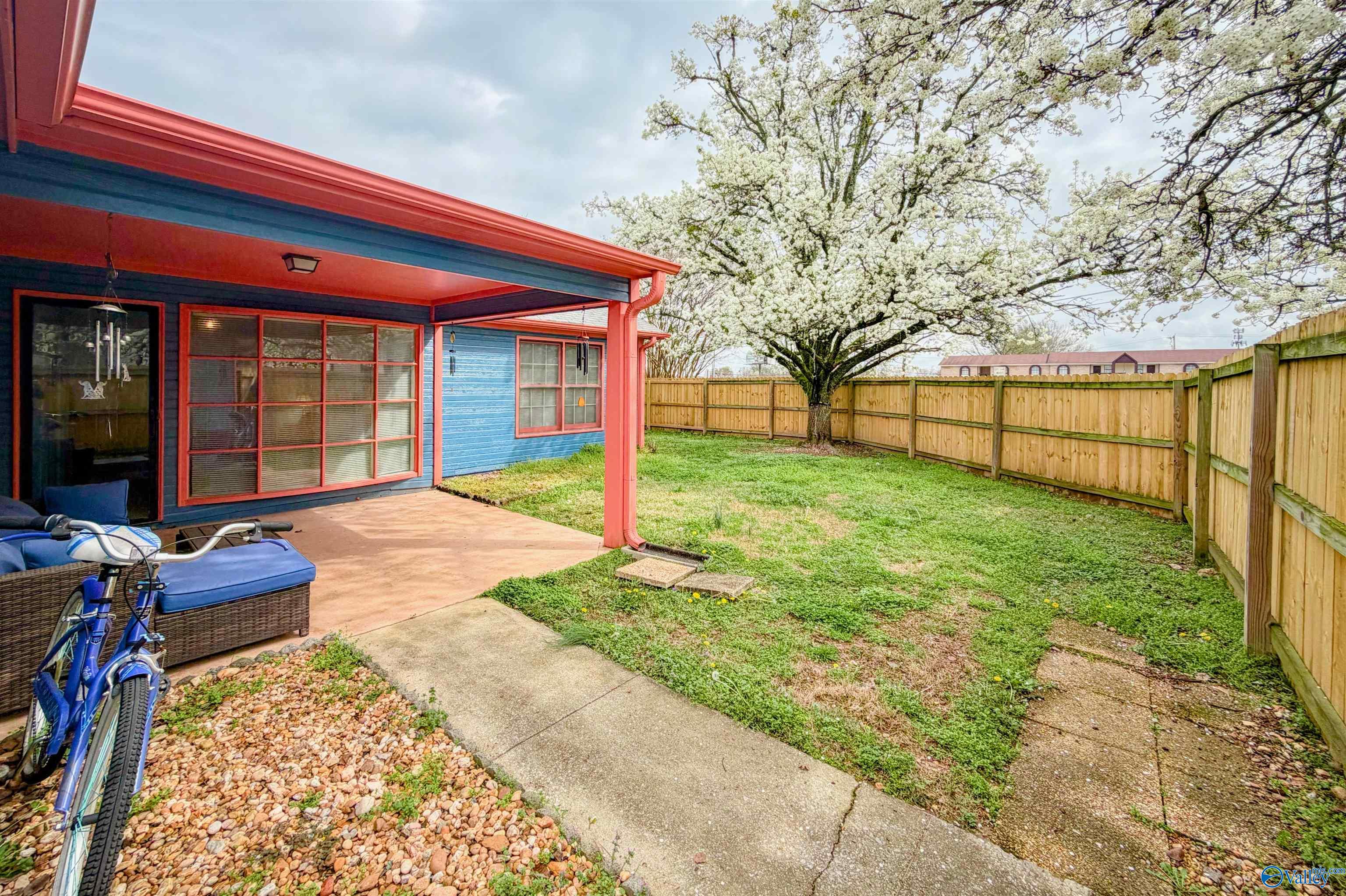 413 Autumnwood Drive