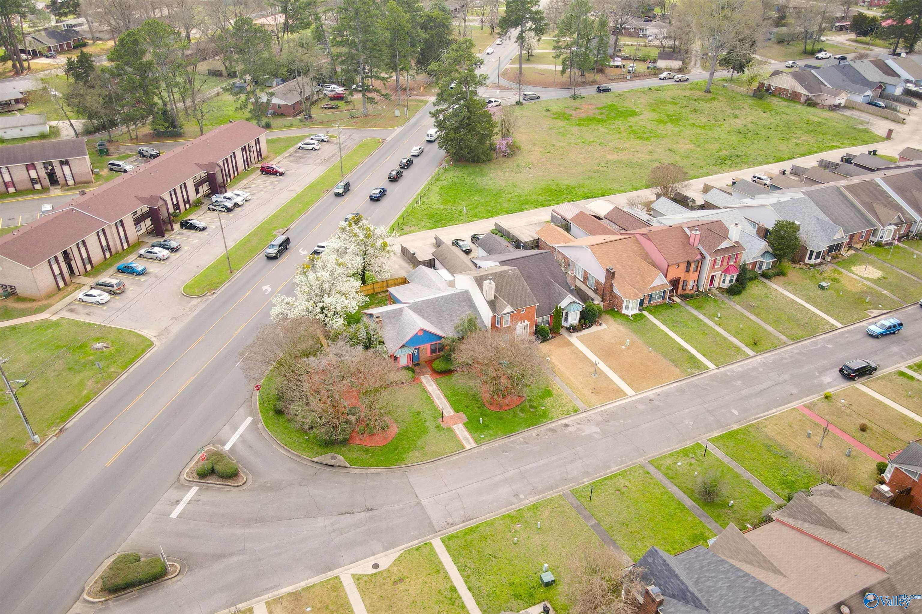 413 Autumnwood Drive