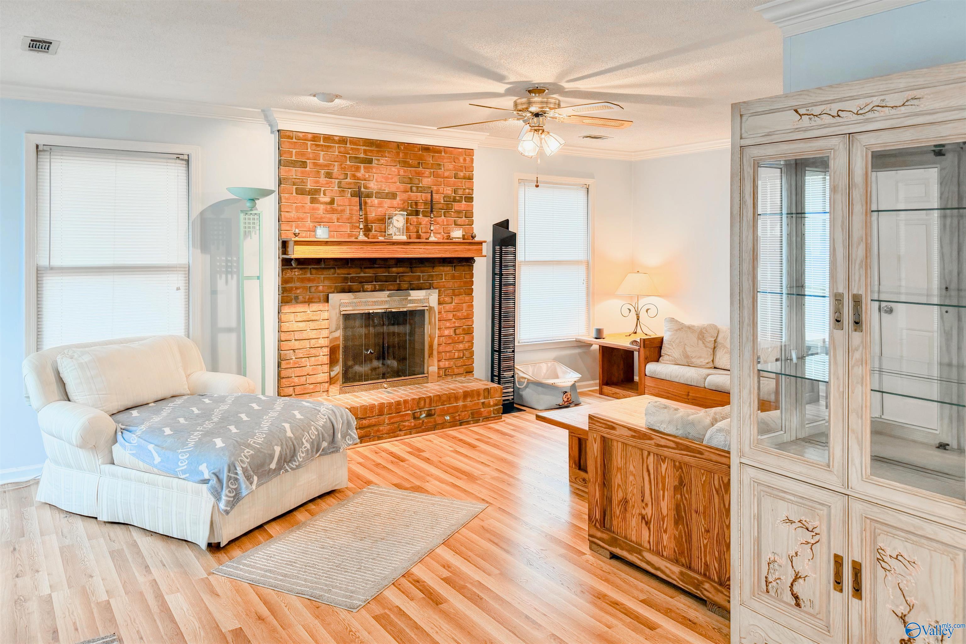 413 Autumnwood Drive