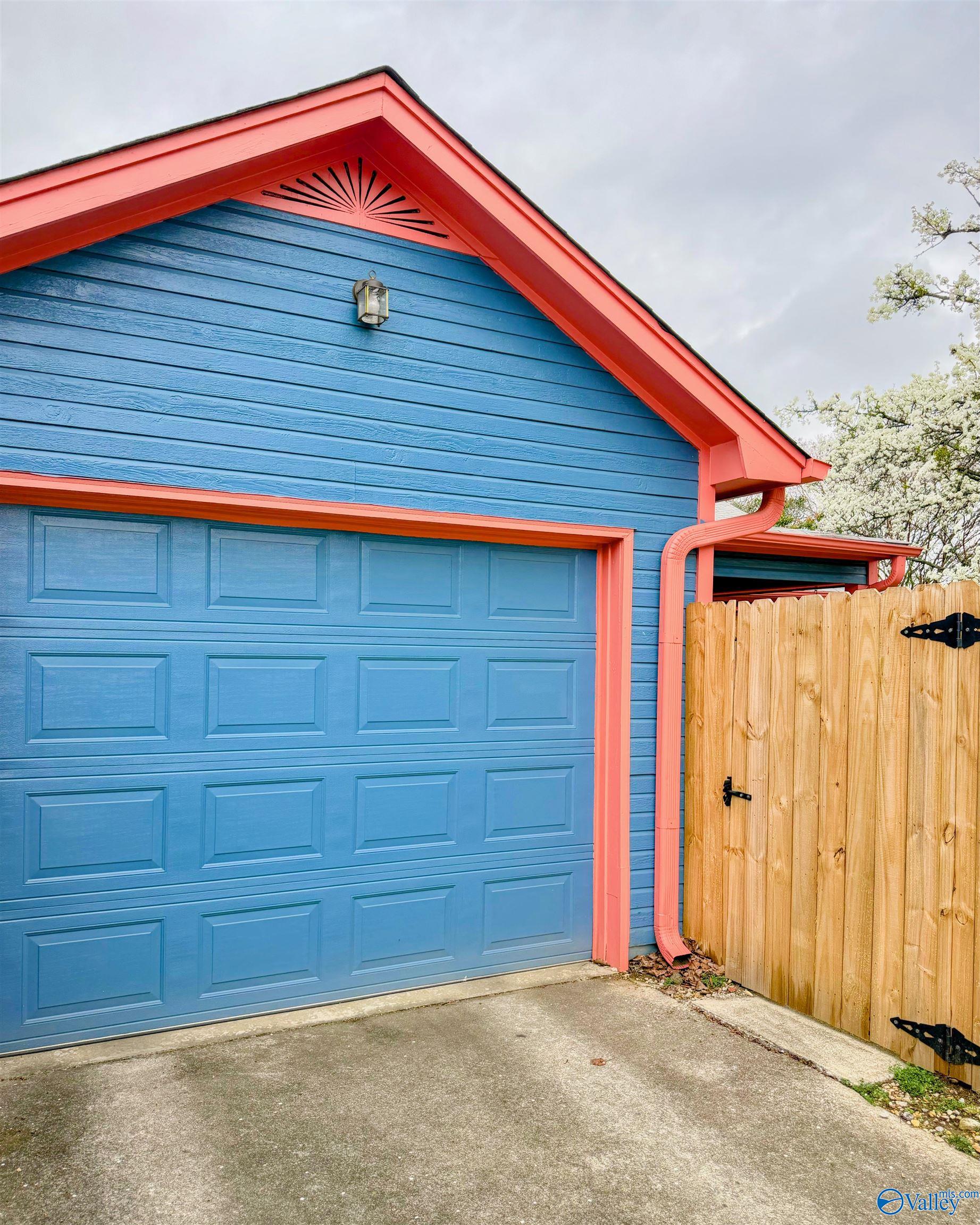 413 Autumnwood Drive