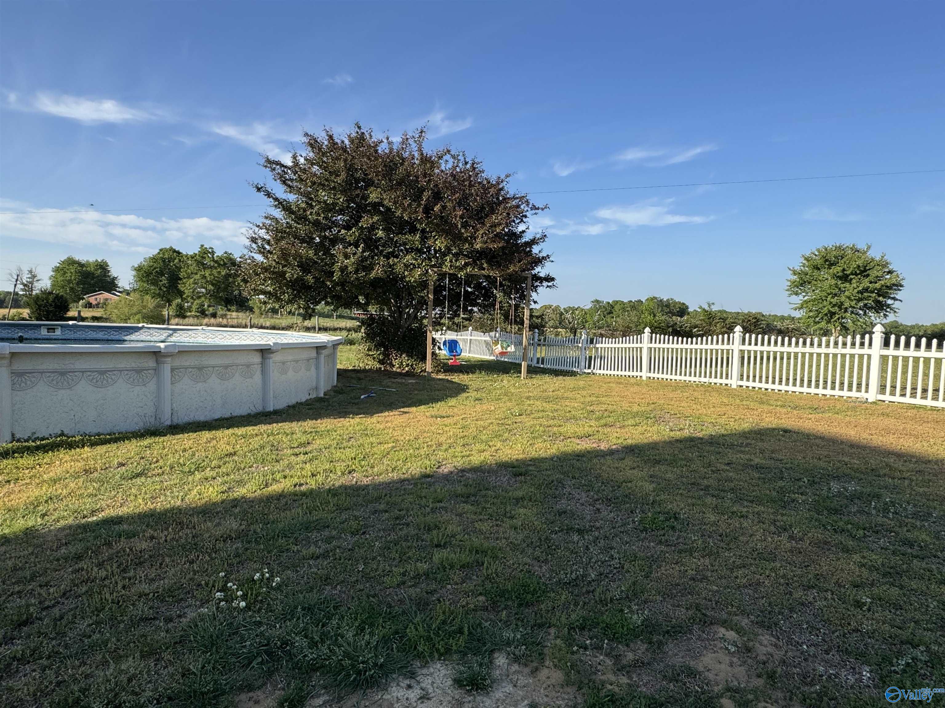 280 County Road 1542