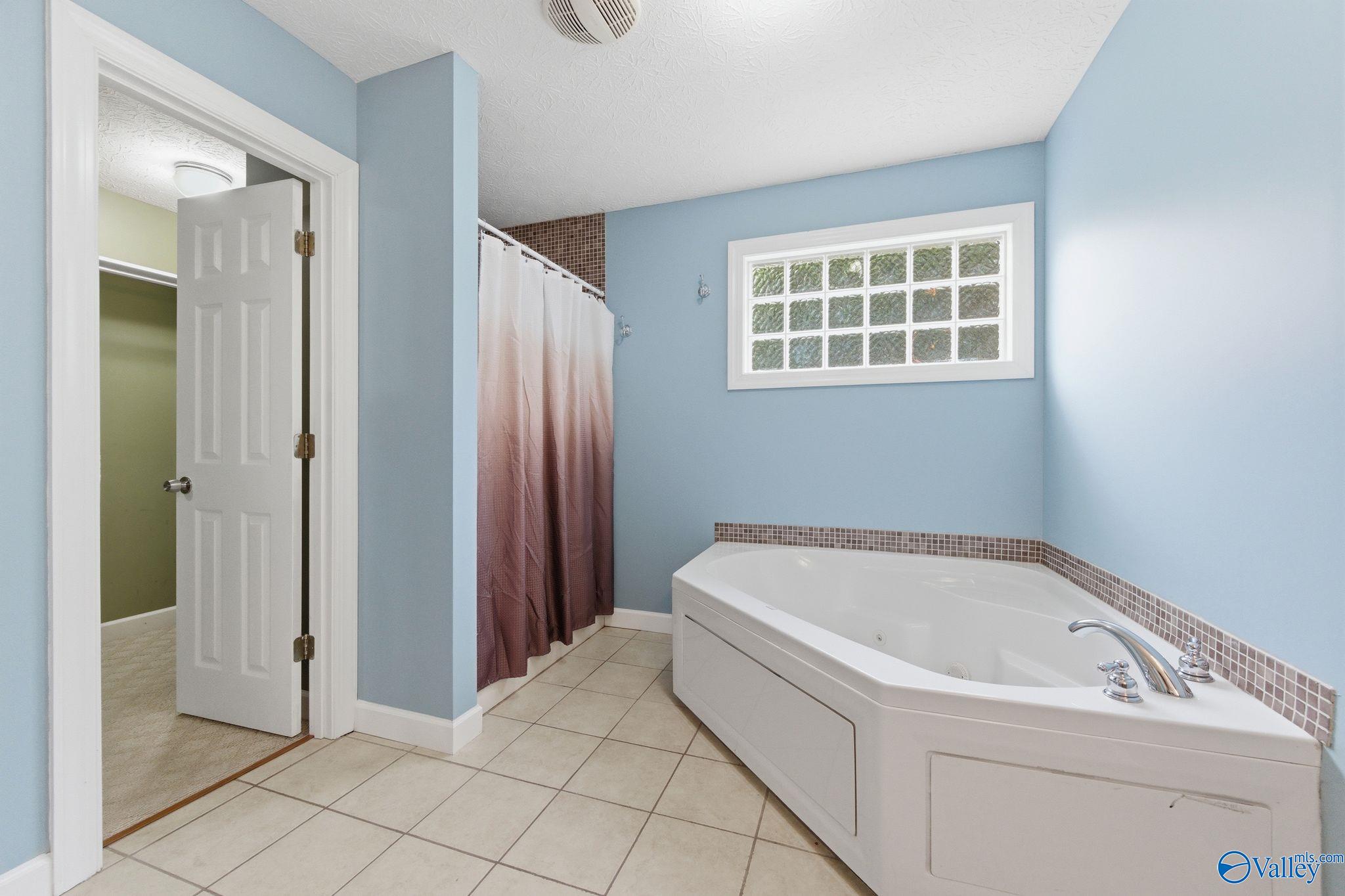 3326 Valley Forge Road