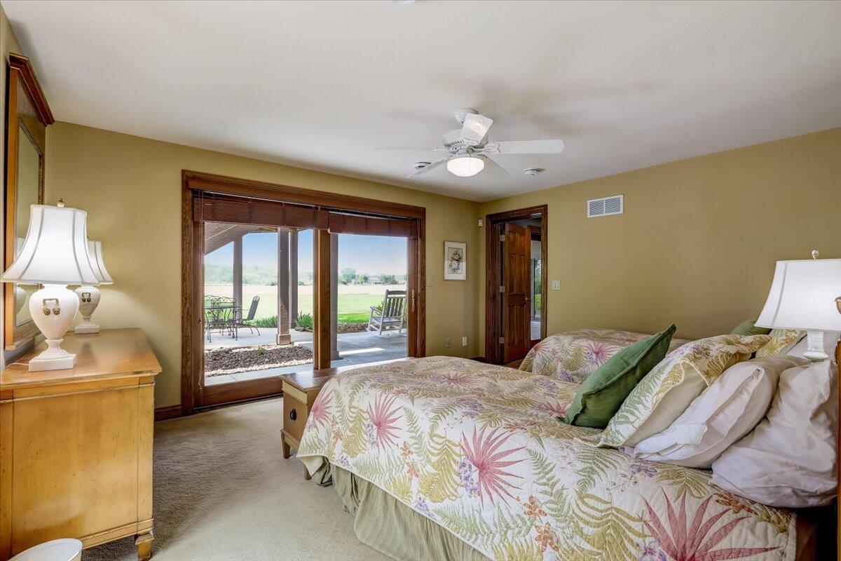S83W16000 Bass Bay Ln