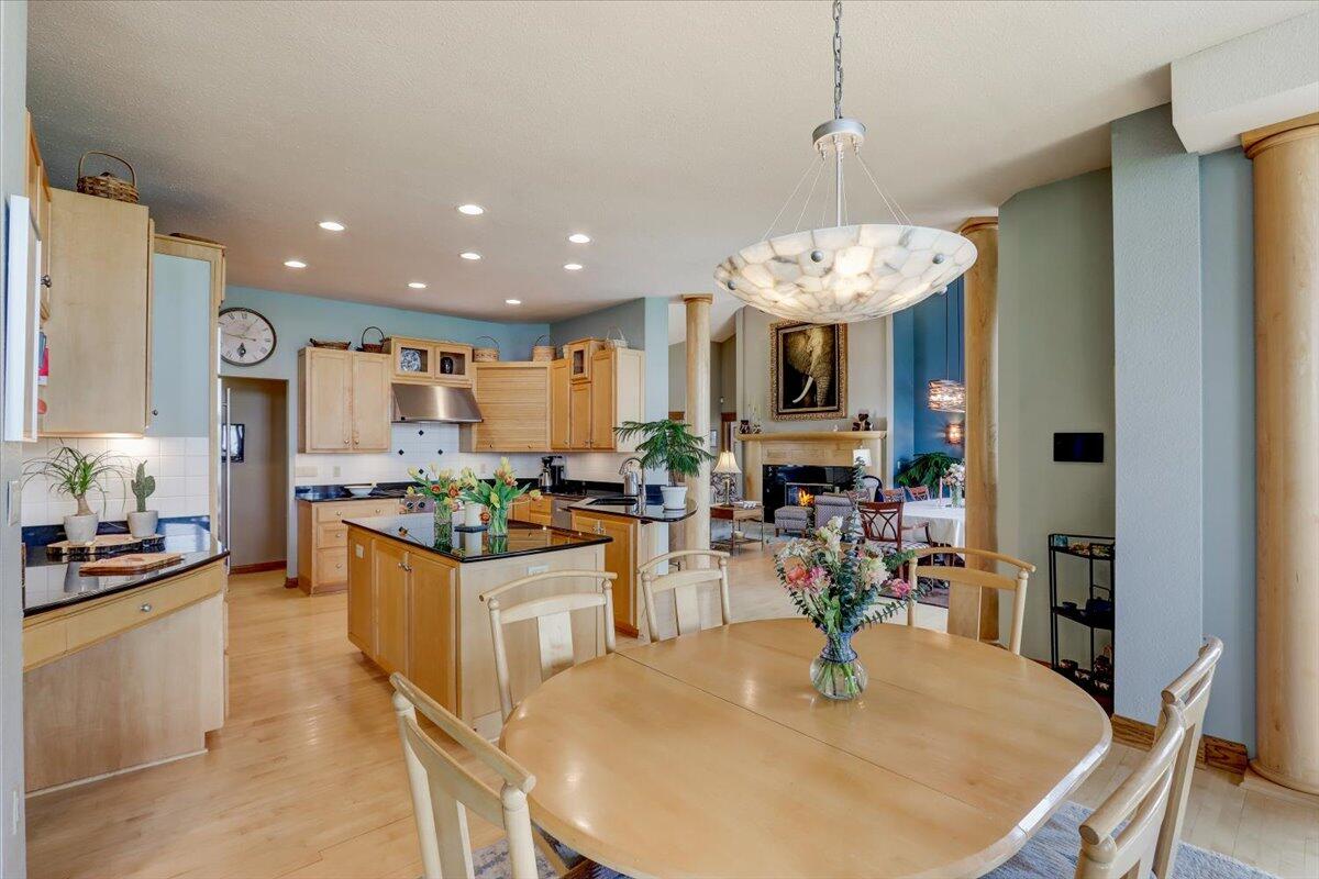 S83W16000 Bass Bay Ln