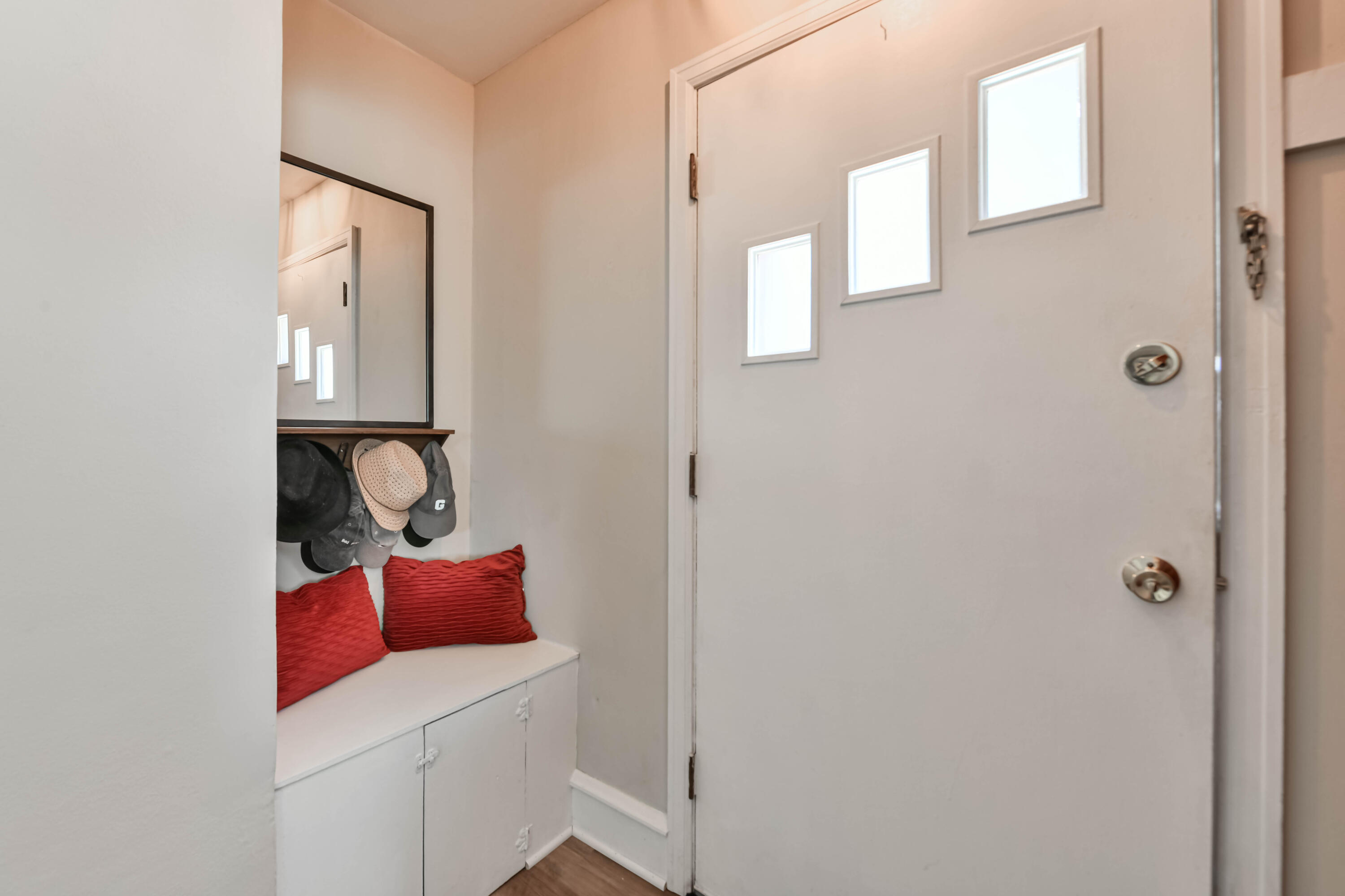 4135 S 1st Pl