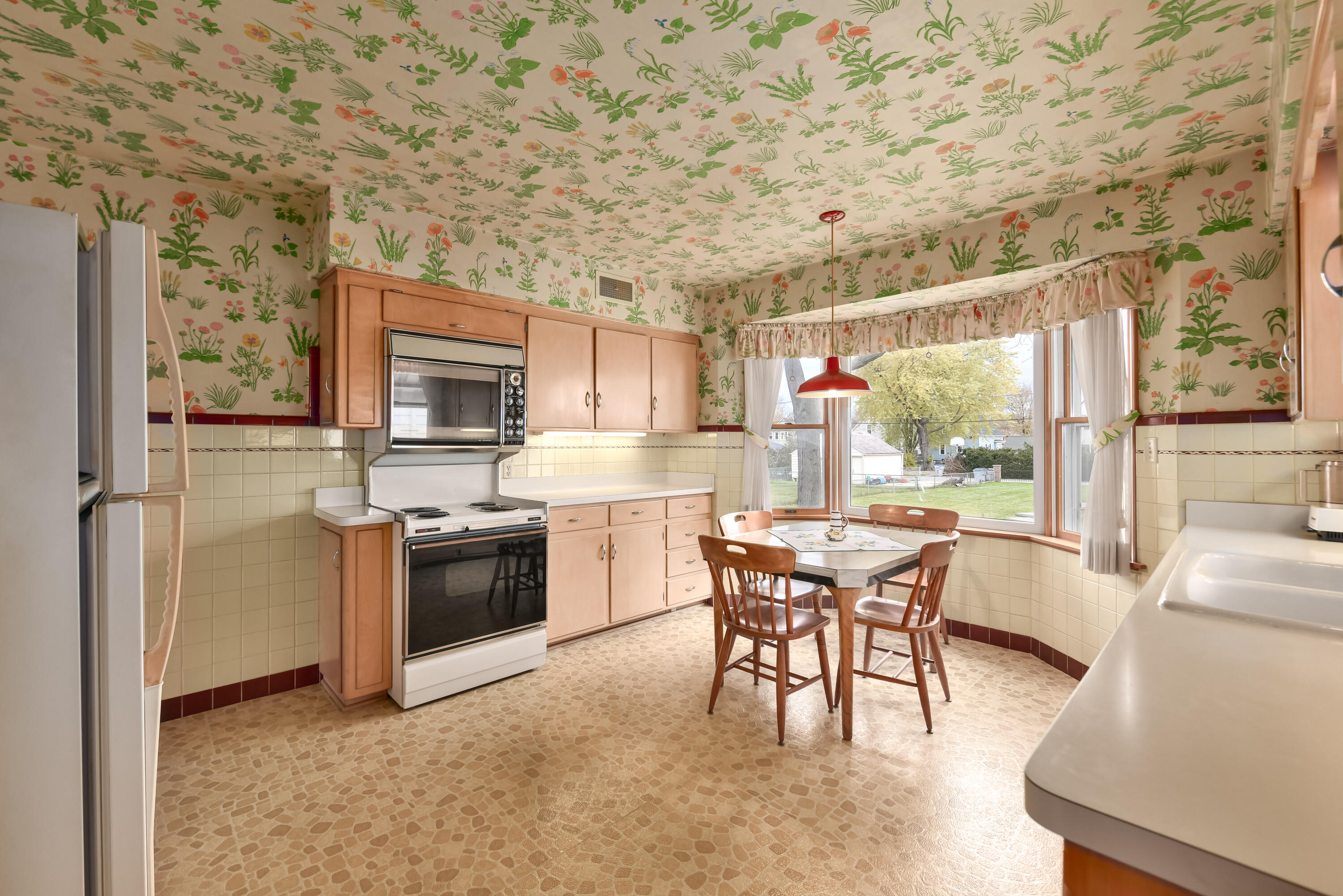 3730 S Austin St