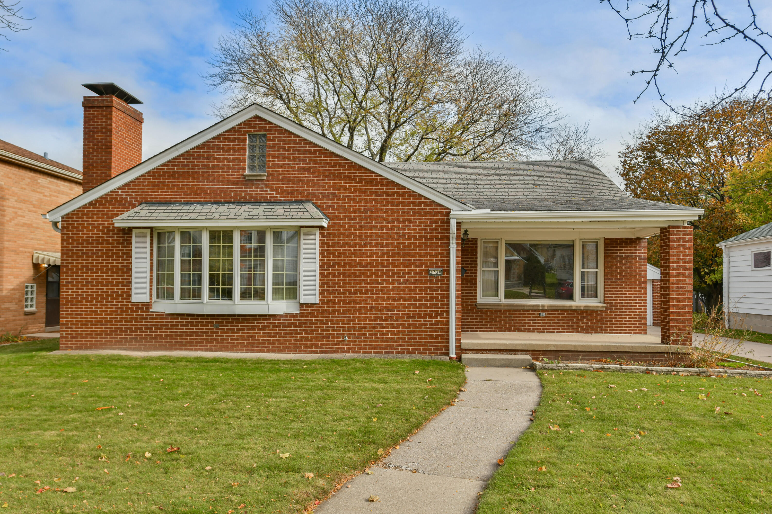 3730 S Austin St