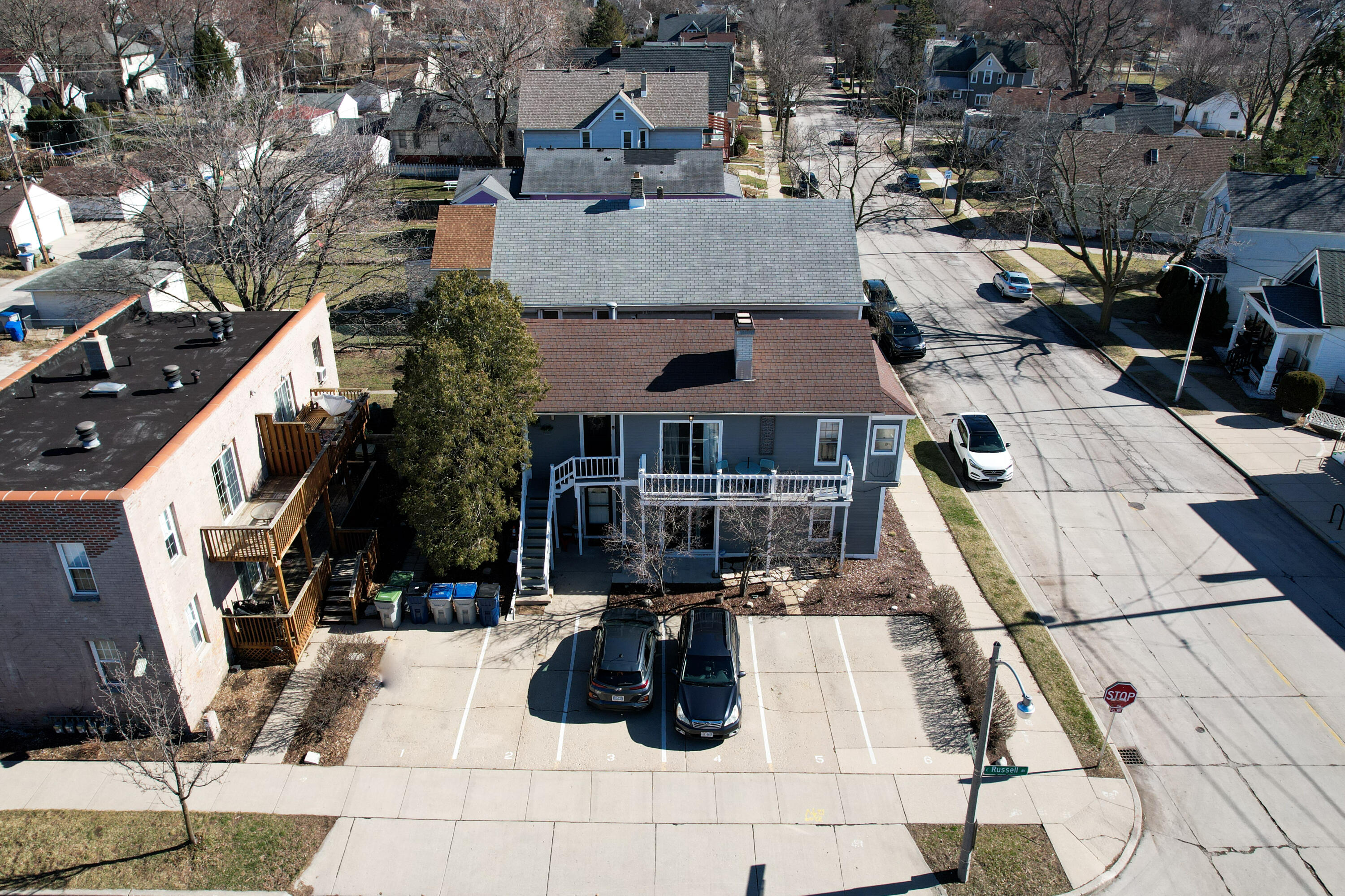 2504 S Delaware Ave