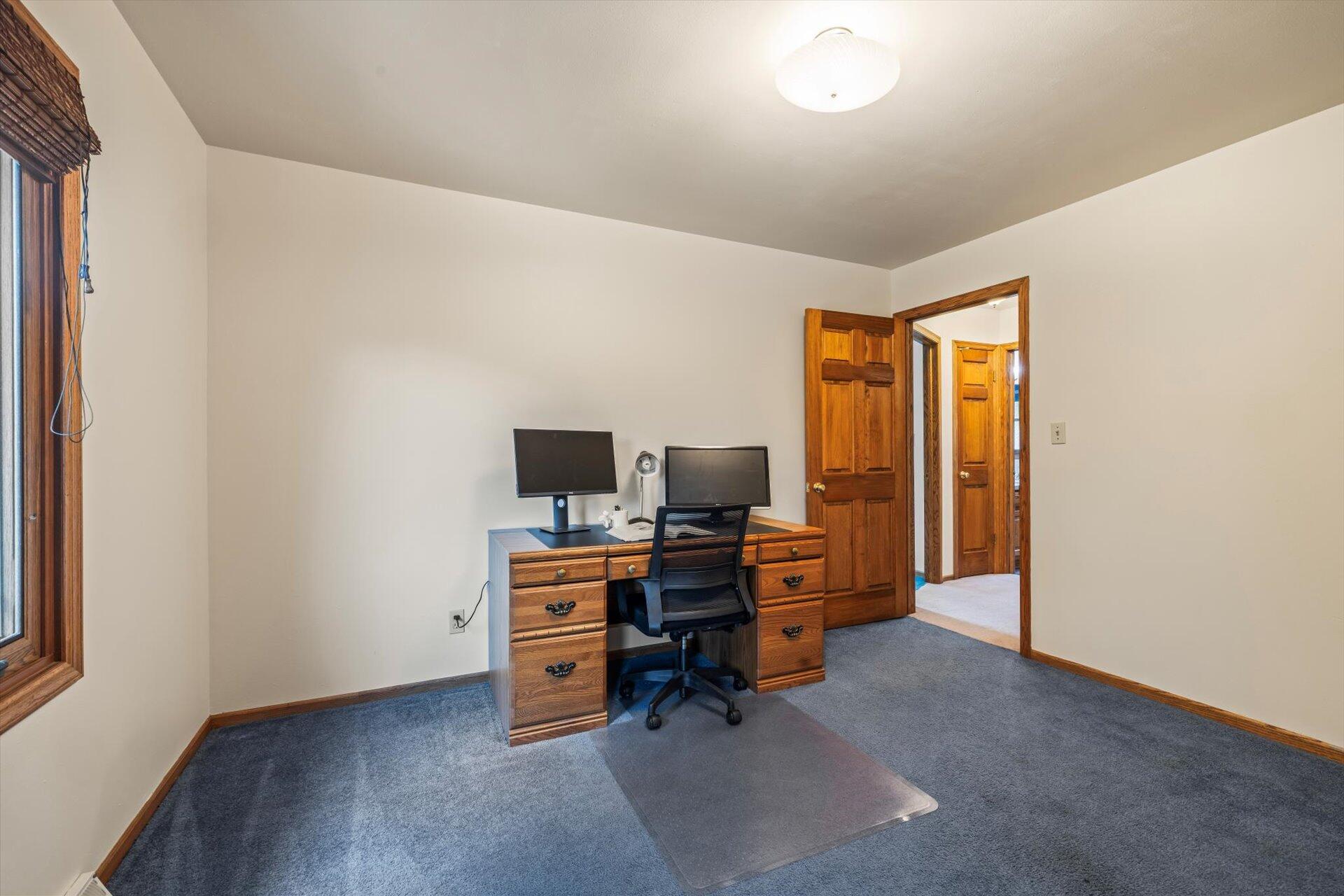 W248N5950 Trapp Ct