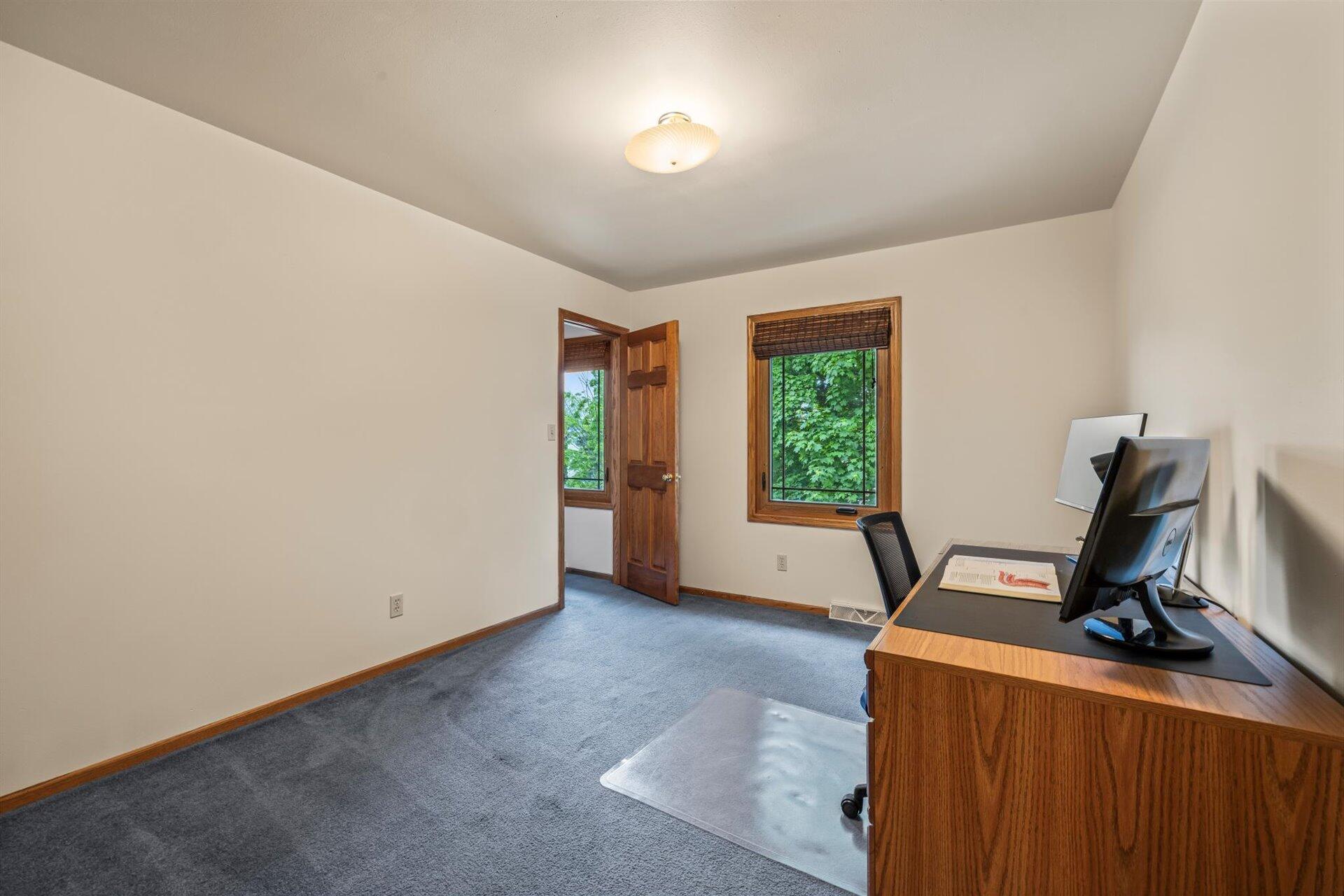 W248N5950 Trapp Ct