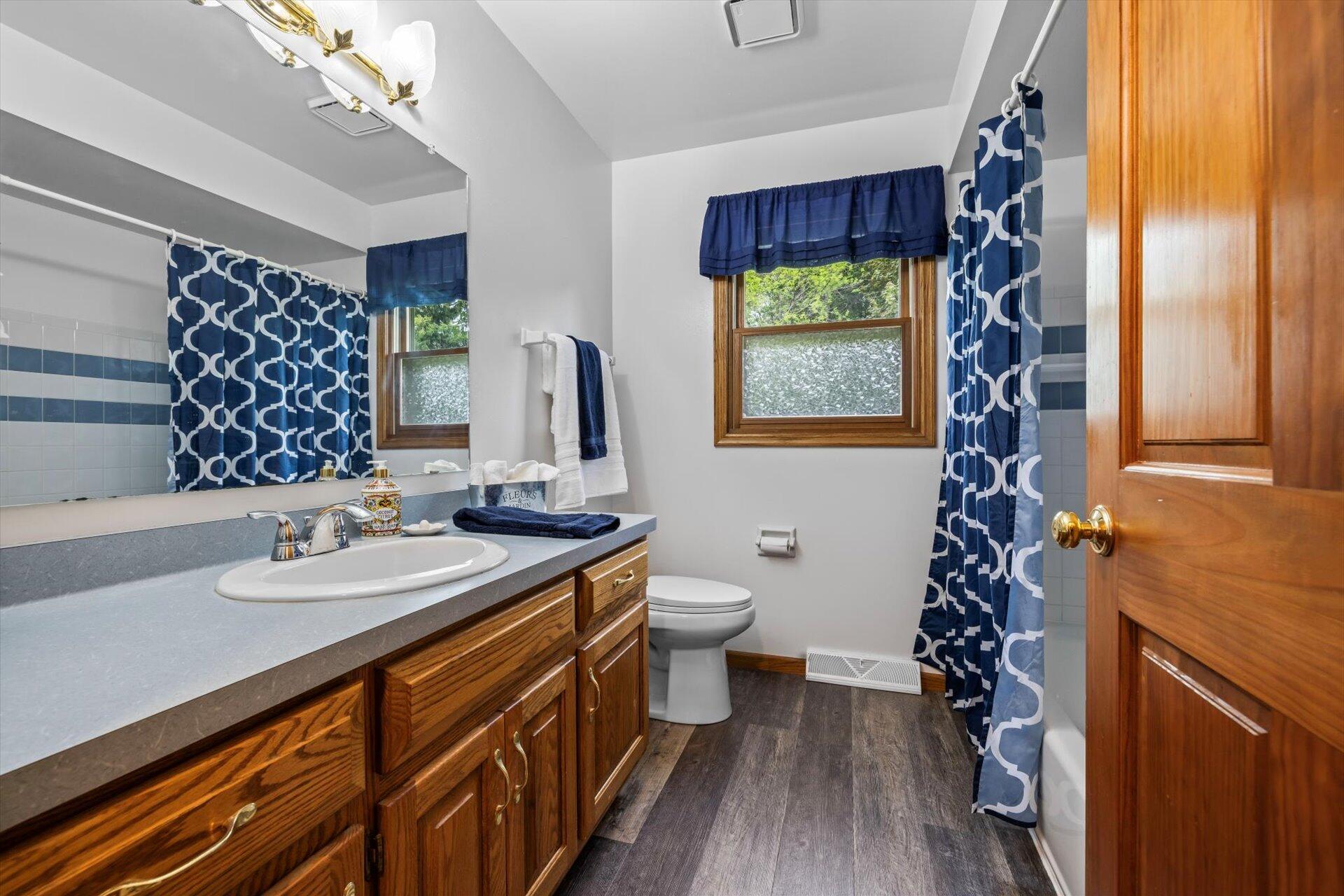W248N5950 Trapp Ct
