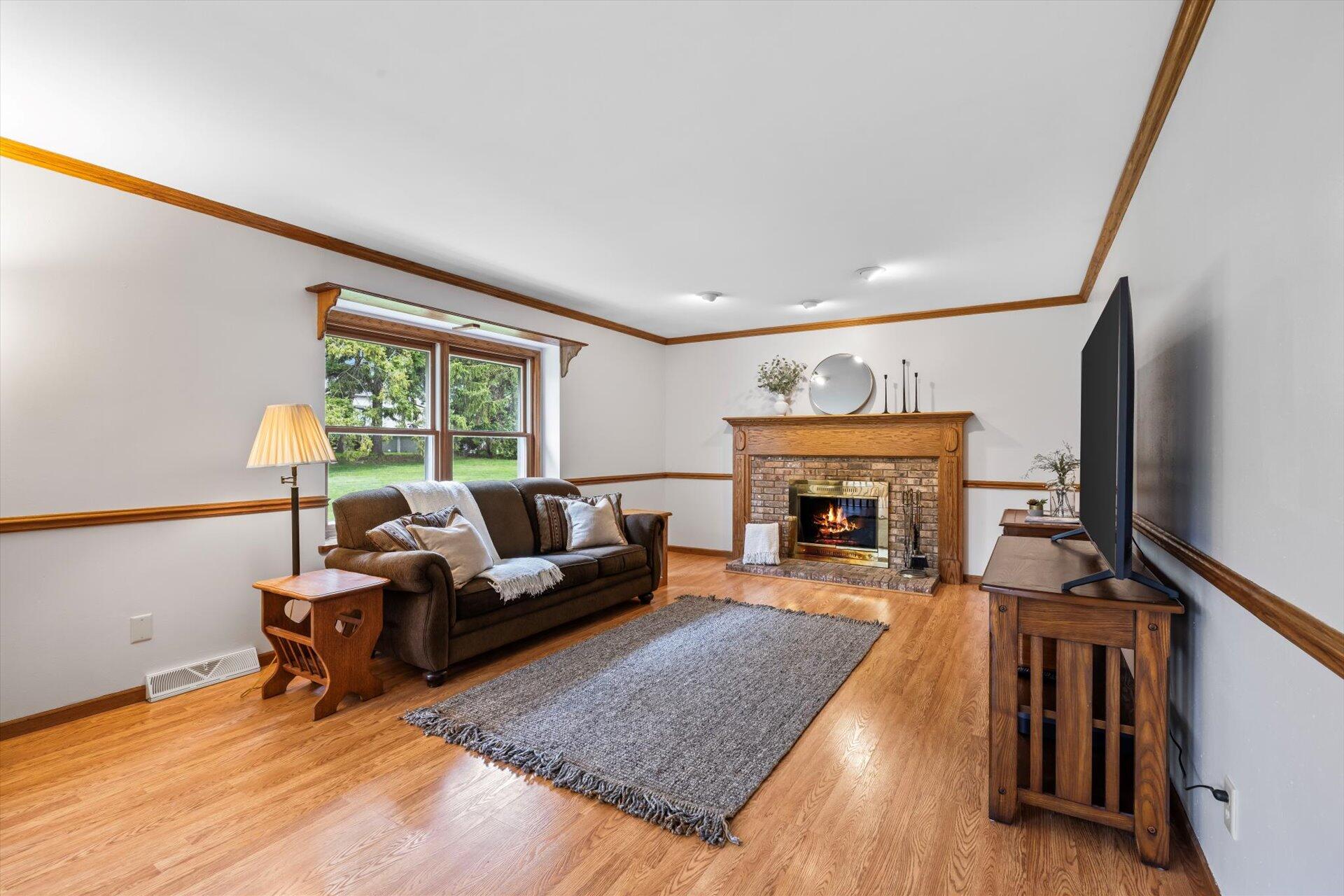 W248N5950 Trapp Ct