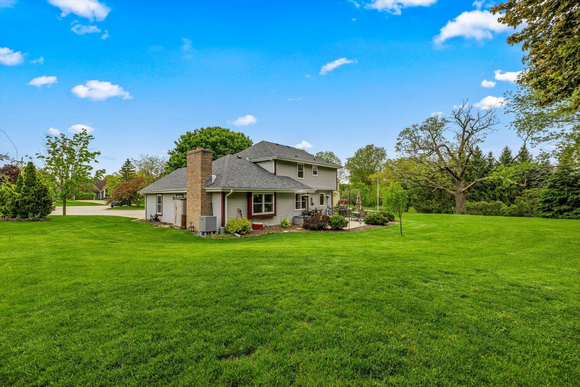W248N5950 Trapp Ct