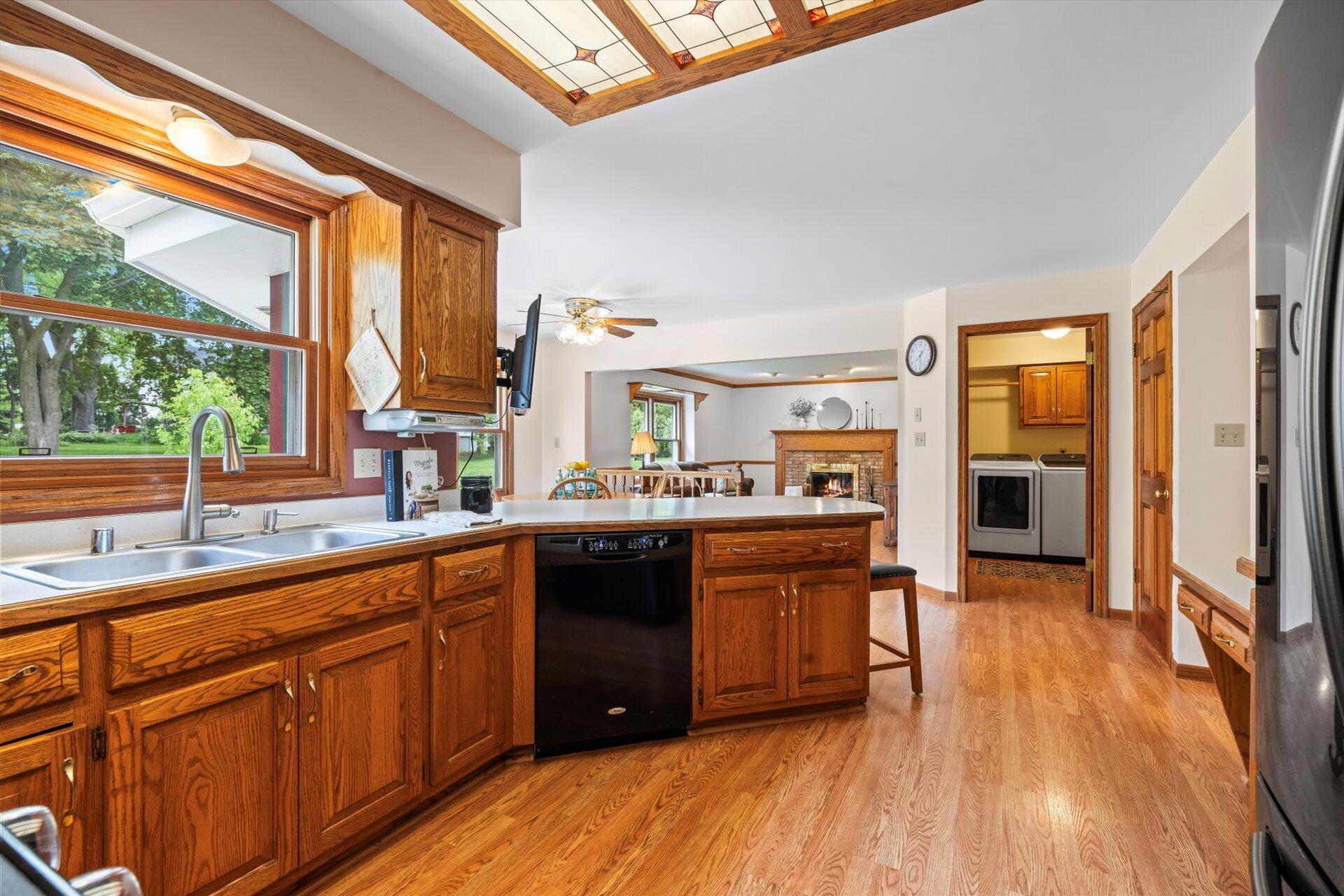 W248N5950 Trapp Ct