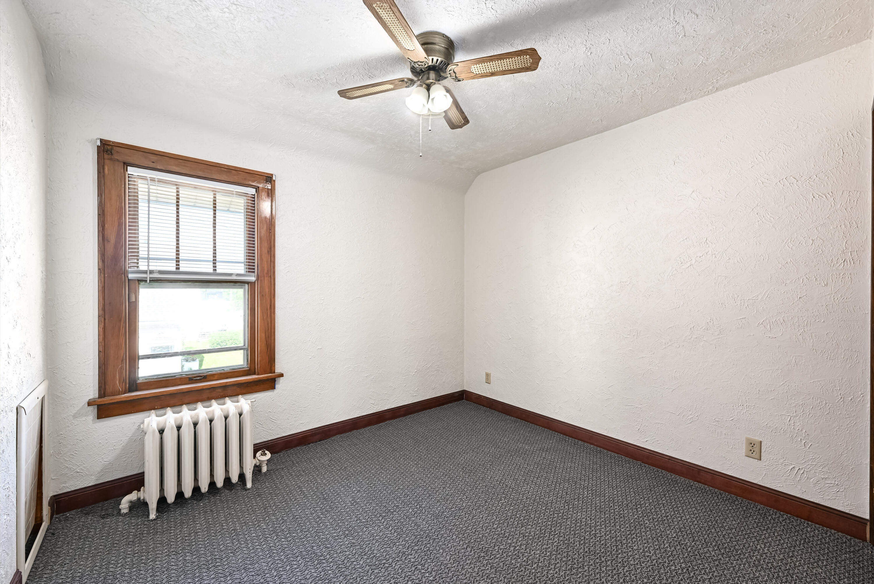 1312 Missouri Ave