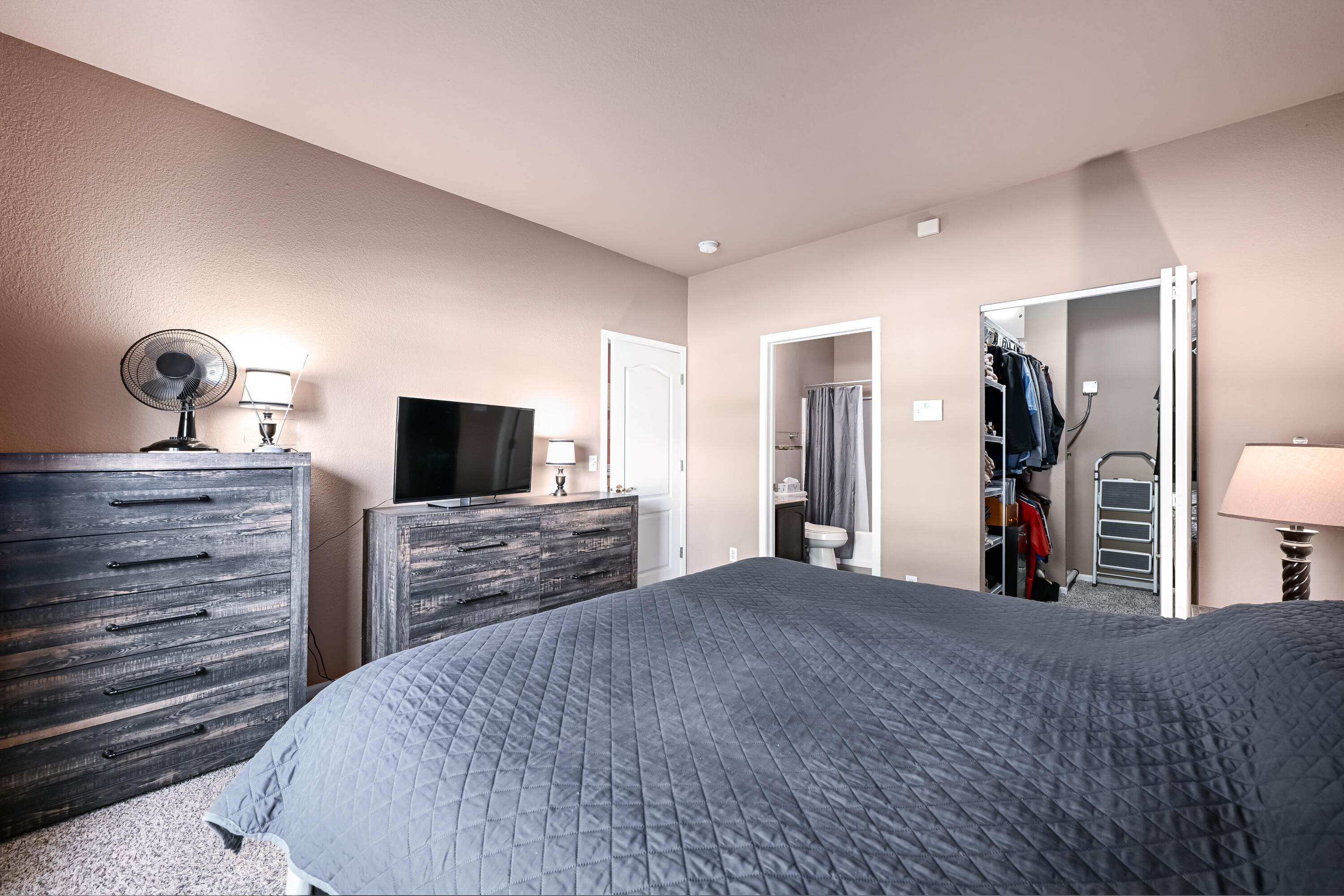 9399 S Cobblestone Way