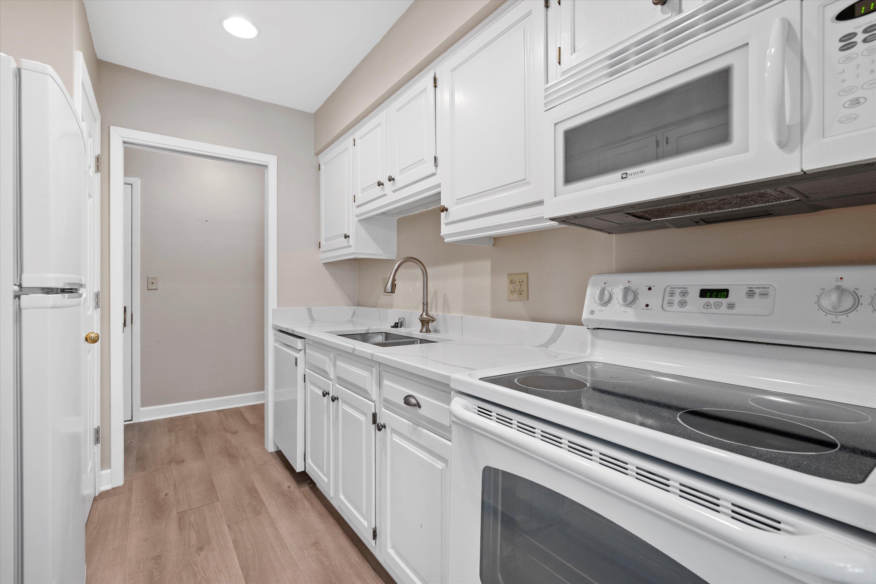 12980 W Bluemound Rd