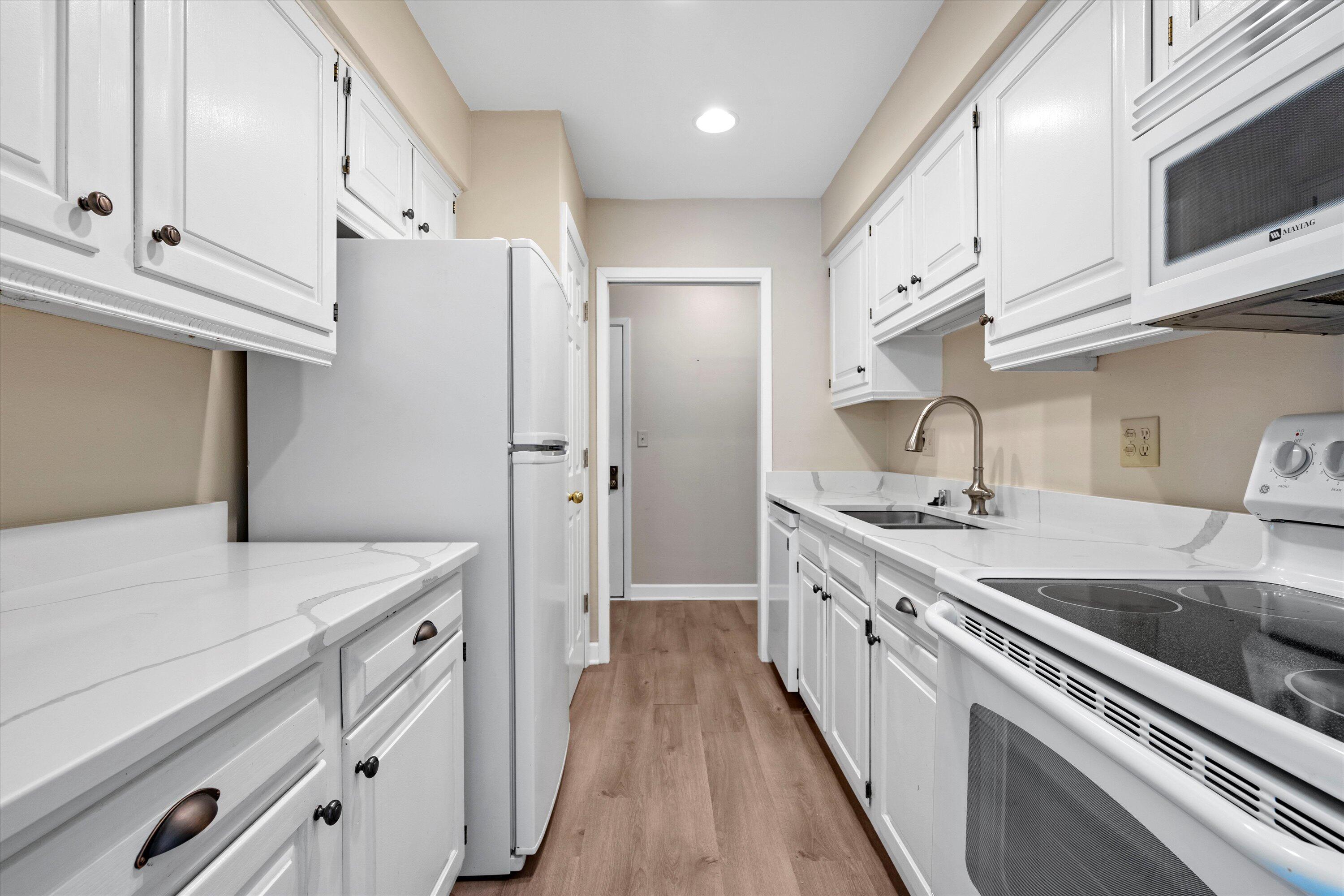 12980 W Bluemound Rd