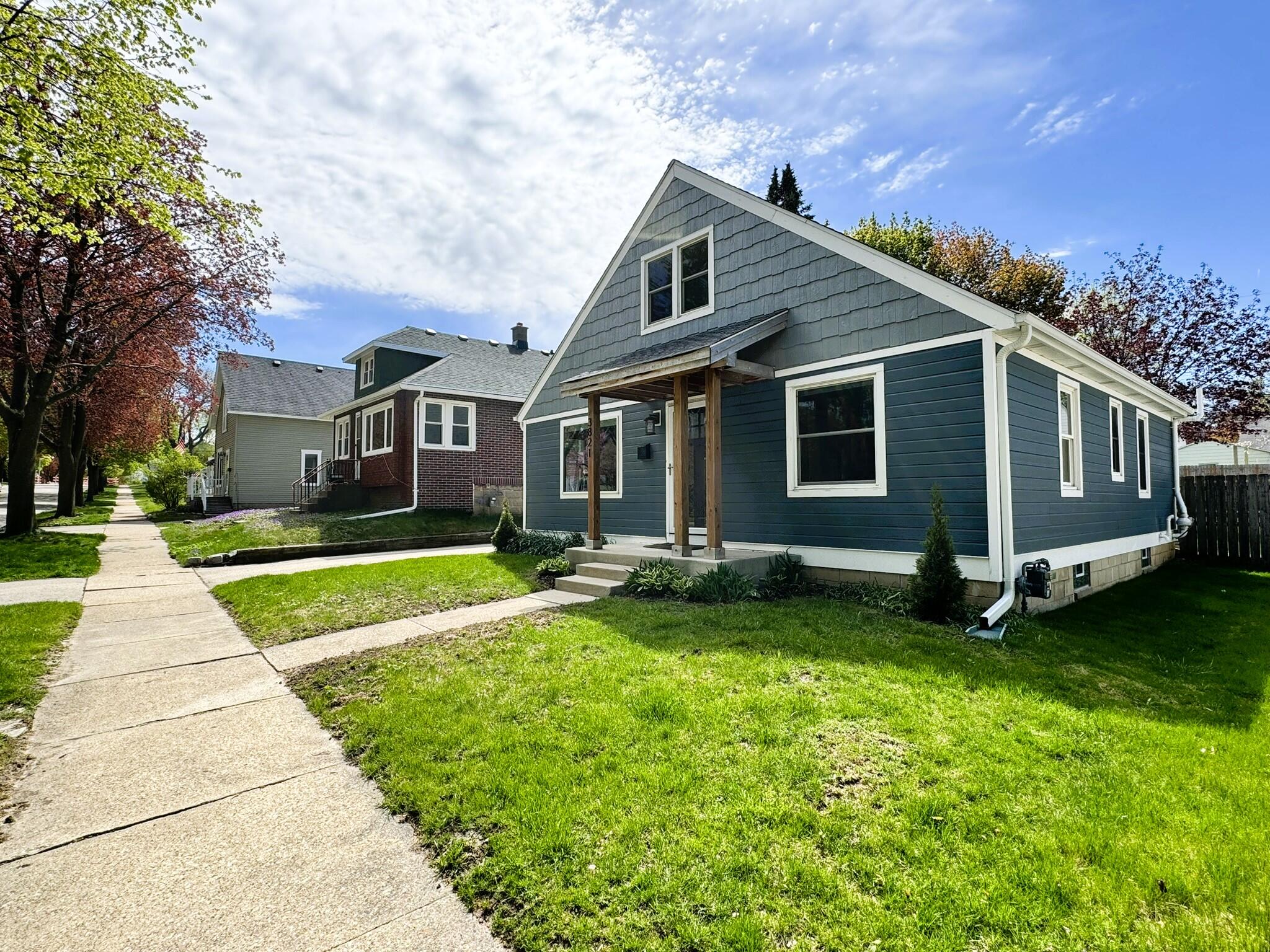 3821 S Logan Ave