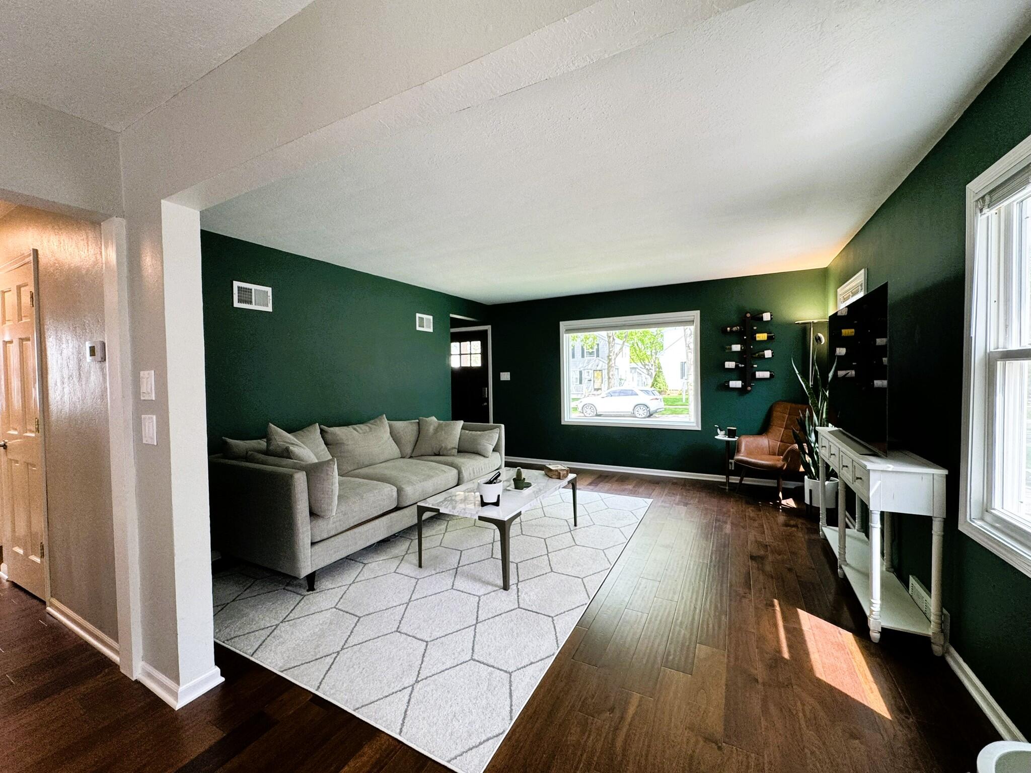 3821 S Logan Ave