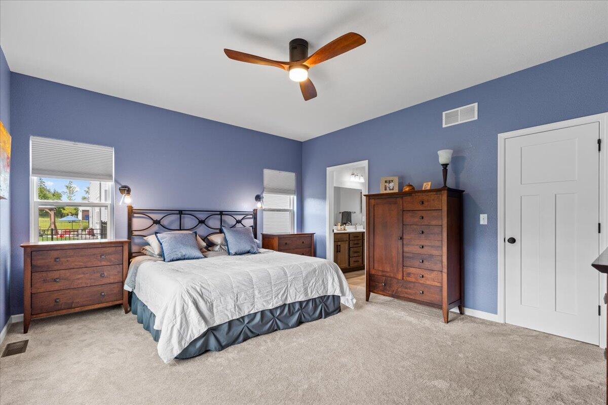 1919 N Cora Dr
