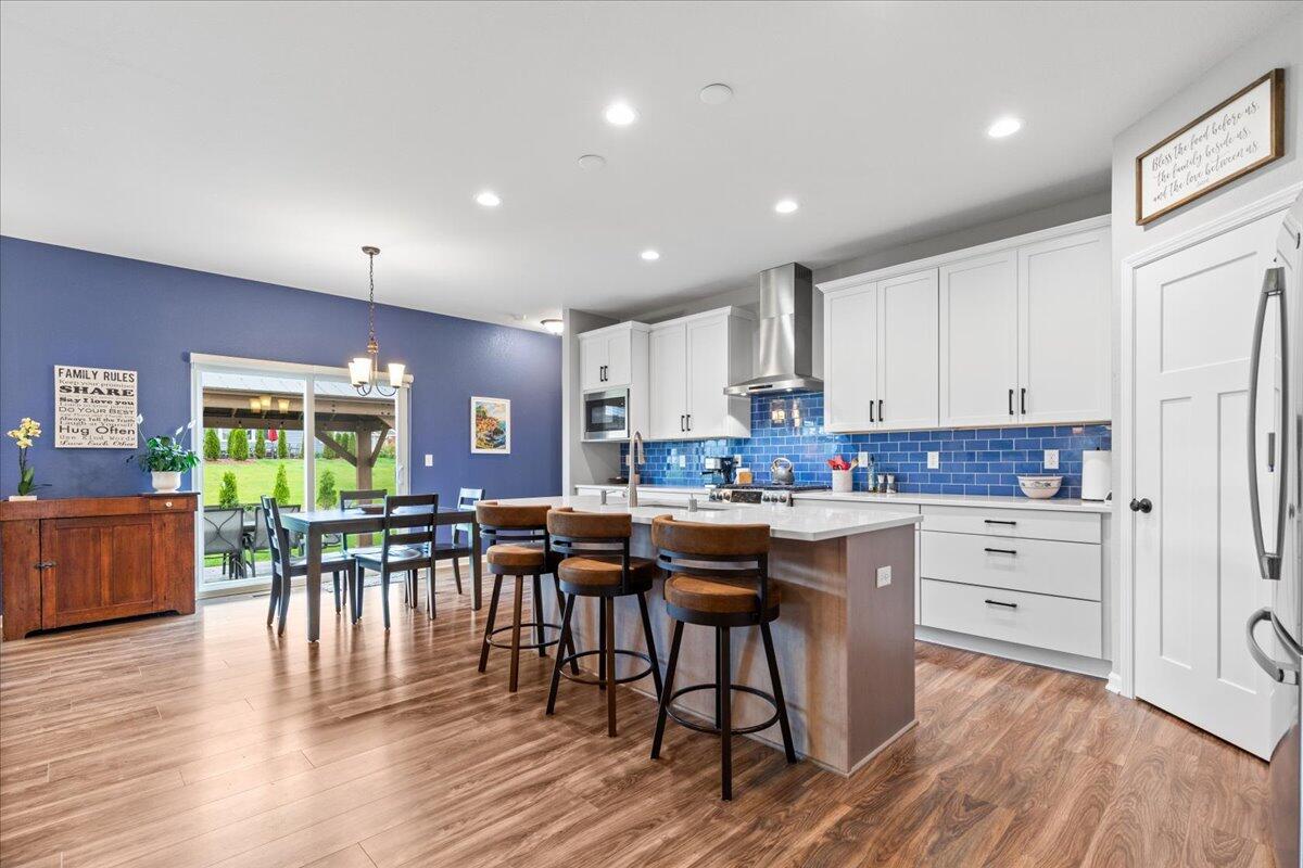 1919 N Cora Dr